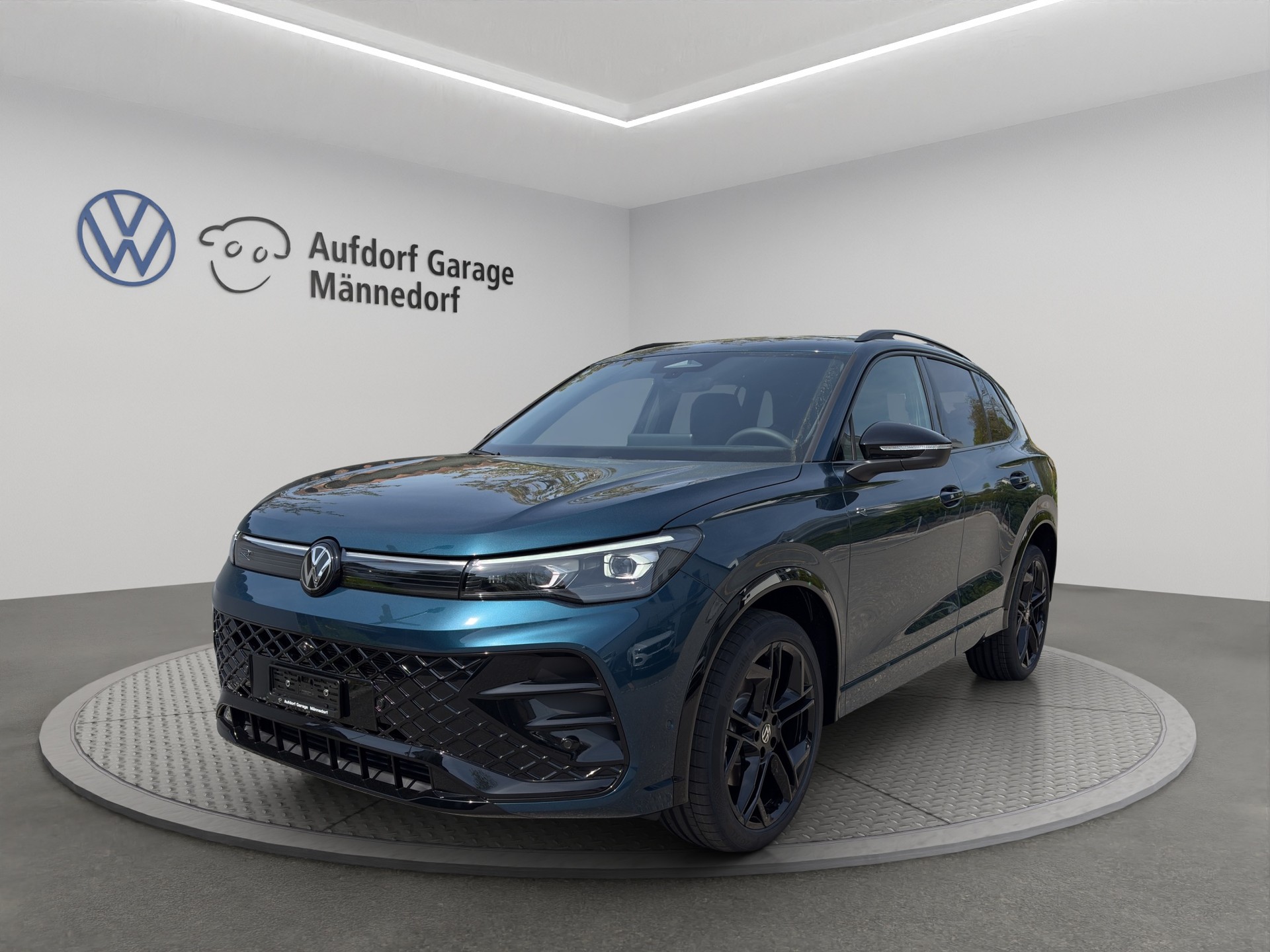 VW Tiguan 2.0 TSI DSG R-Line 4Motion