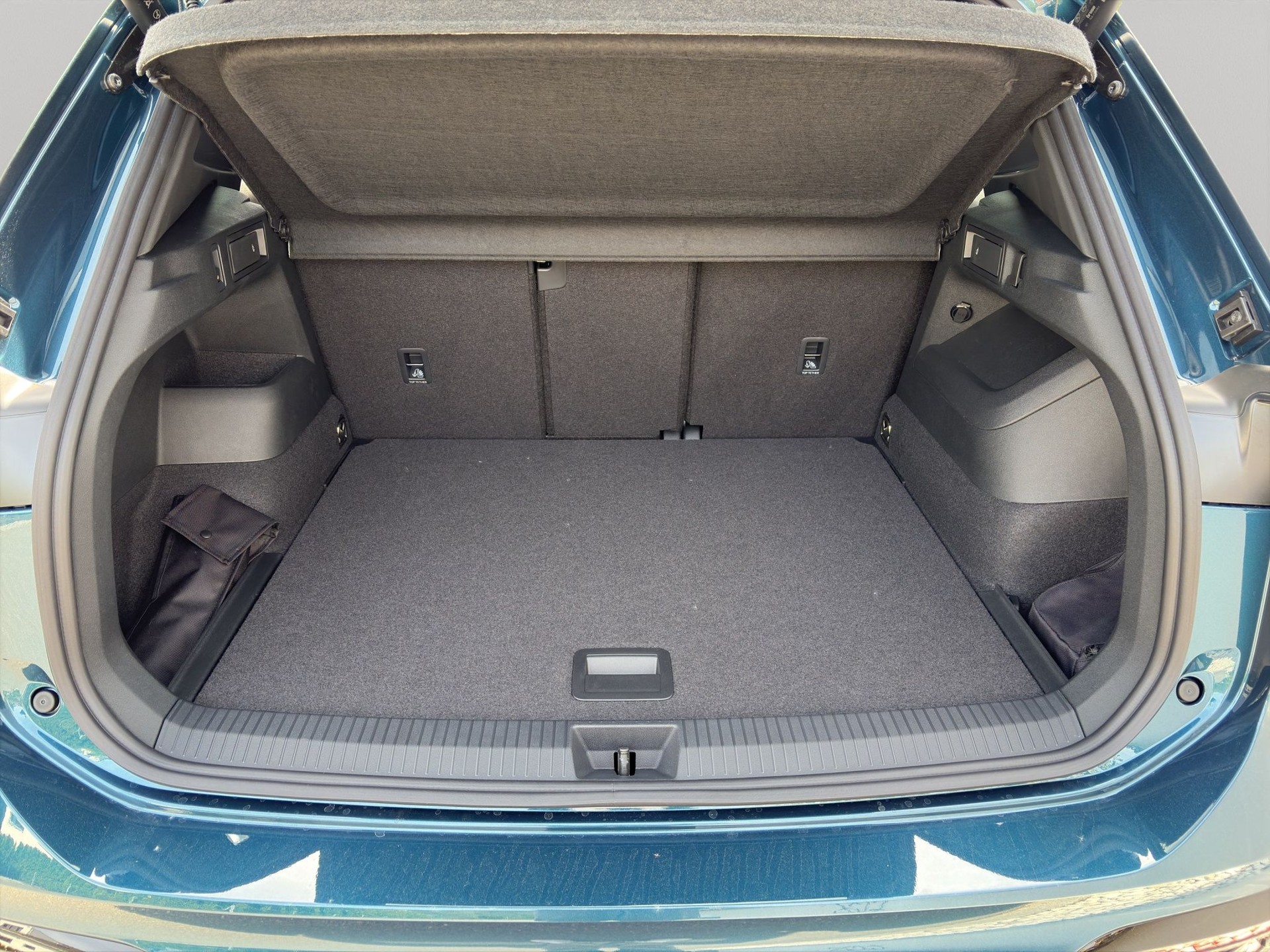 VW Tiguan 2.0 TSI DSG R-Line 4Motion-image-10