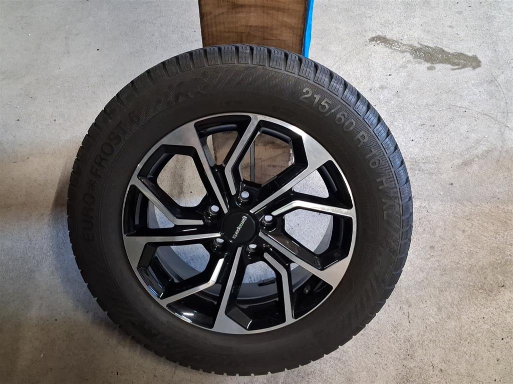 VW T-Roc 1.5 TSI EVO Sport DSG-image-14