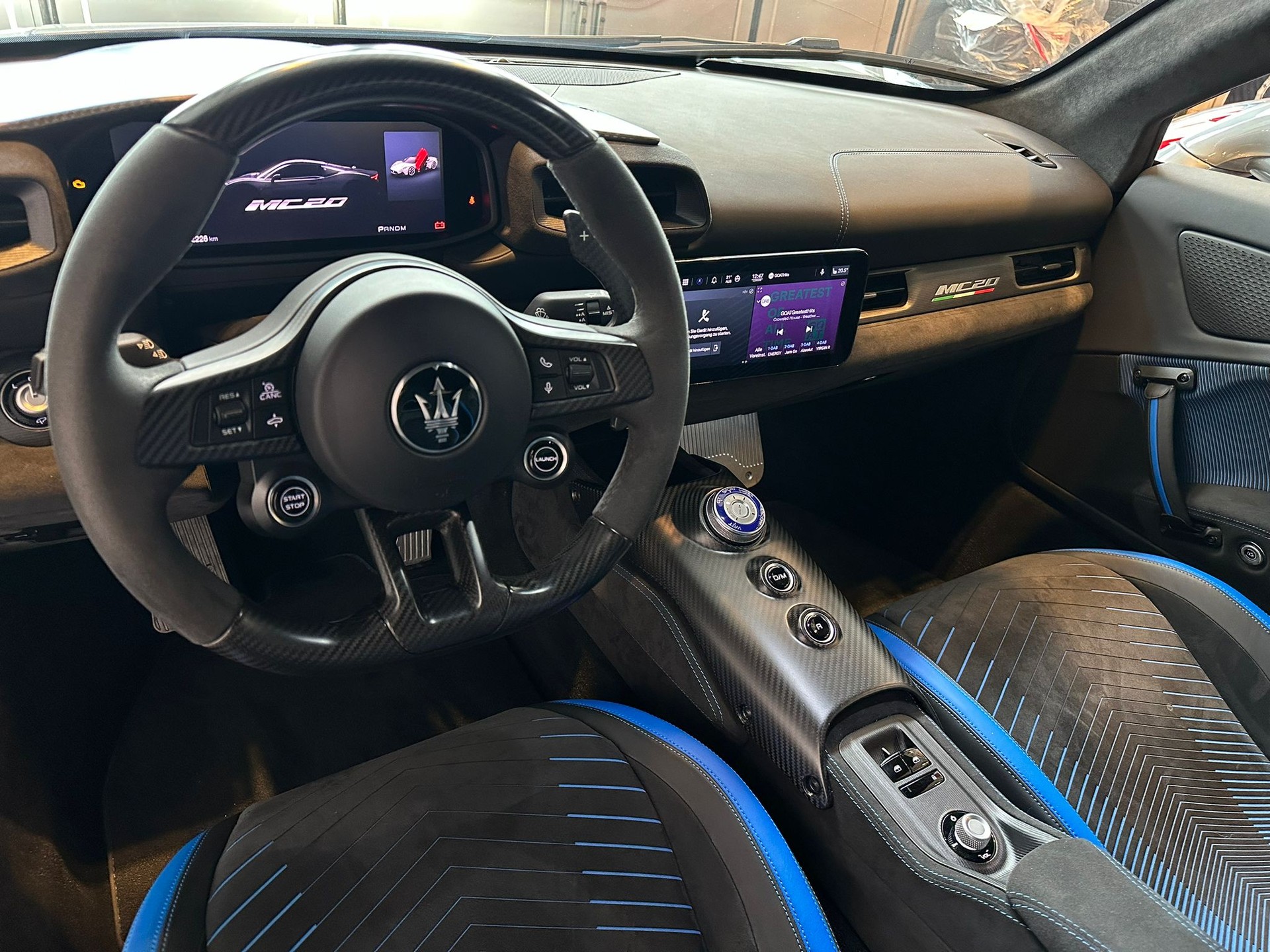MASERATI MC 20-image-13