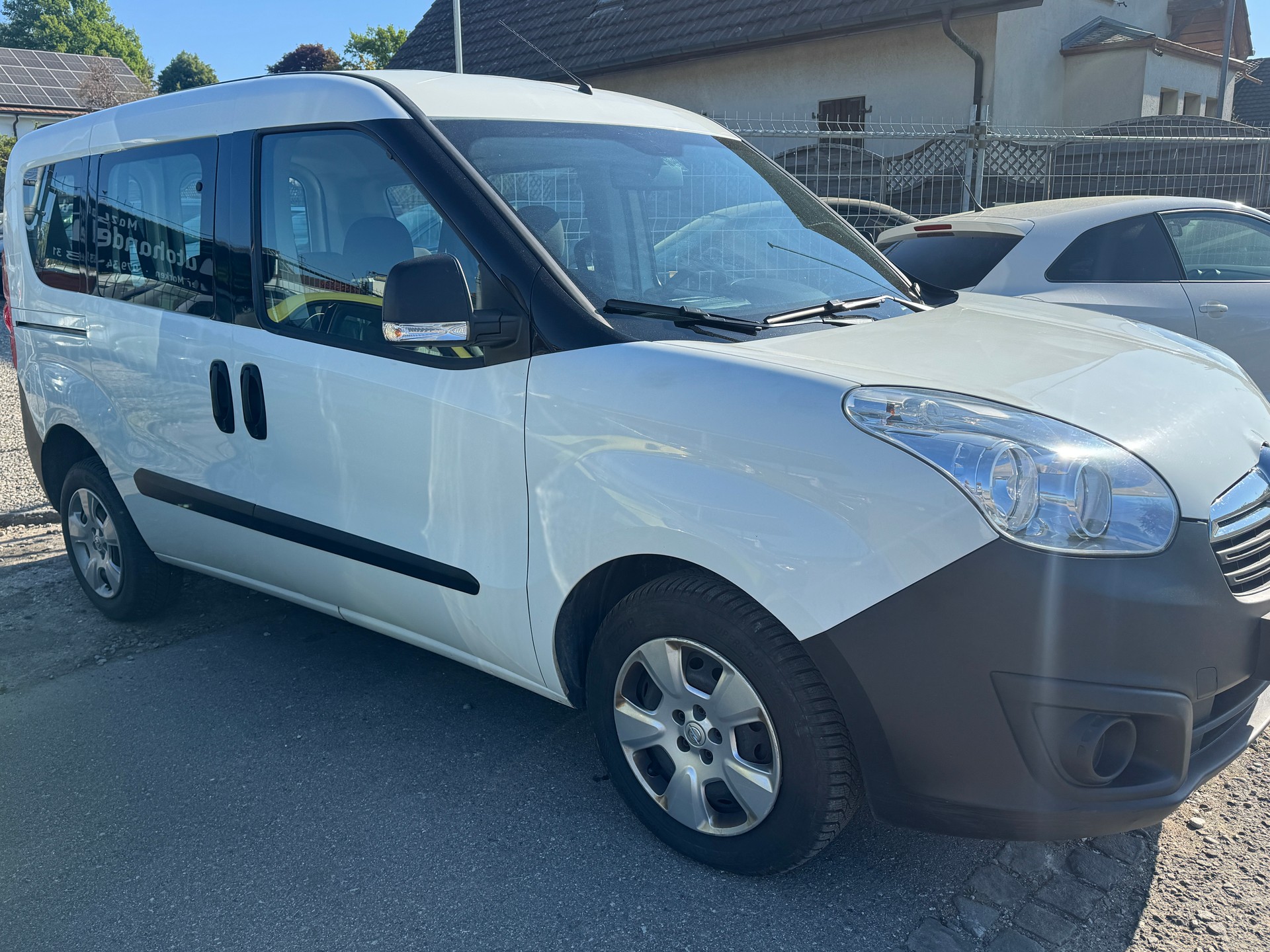 OPEL Combo 1.6 CDTI 2.4 L1H1-image-1