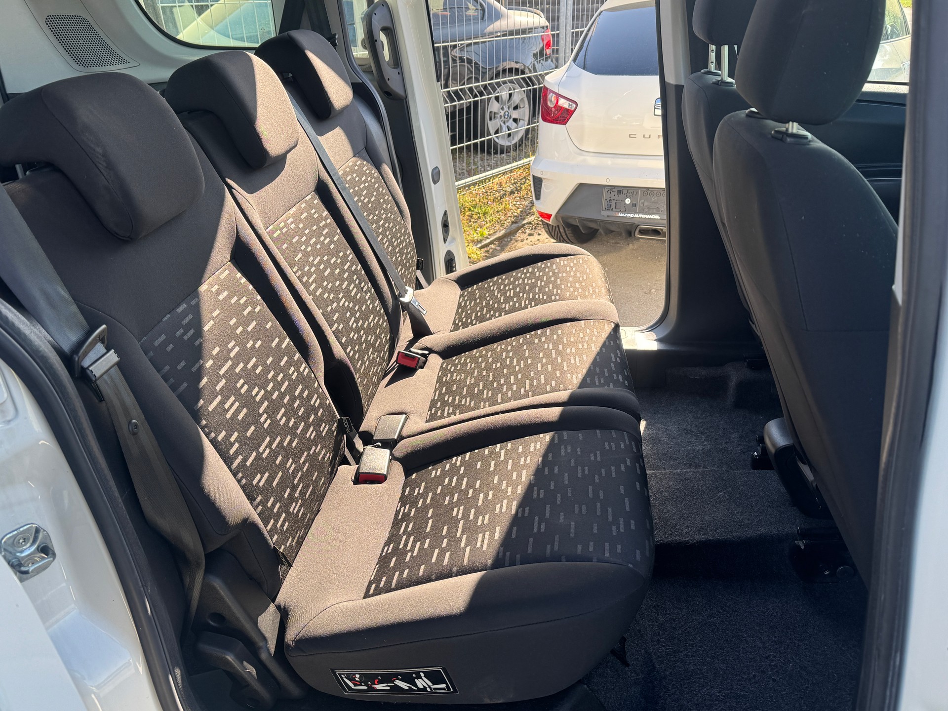 OPEL Combo 1.6 CDTI 2.4 L1H1-image-8