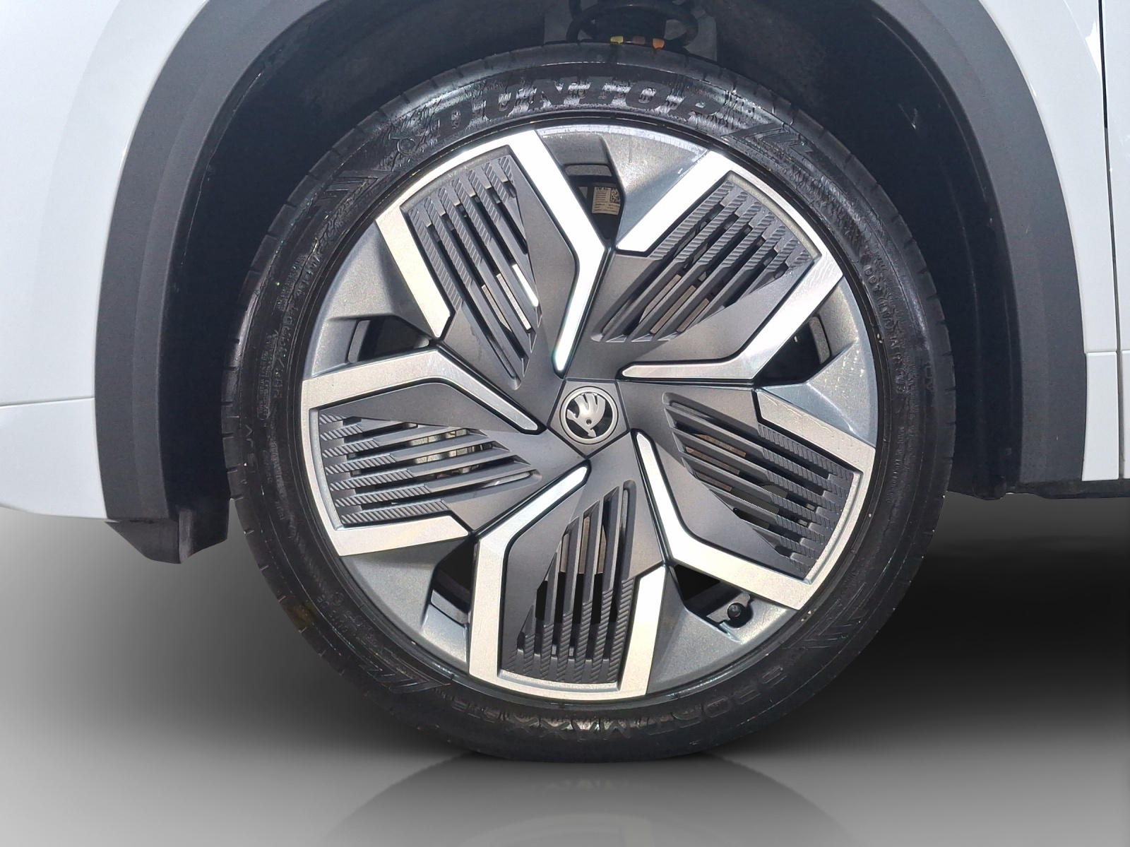 SKODA Kodiaq 1.5 TSI PHEV Sportline-image-15