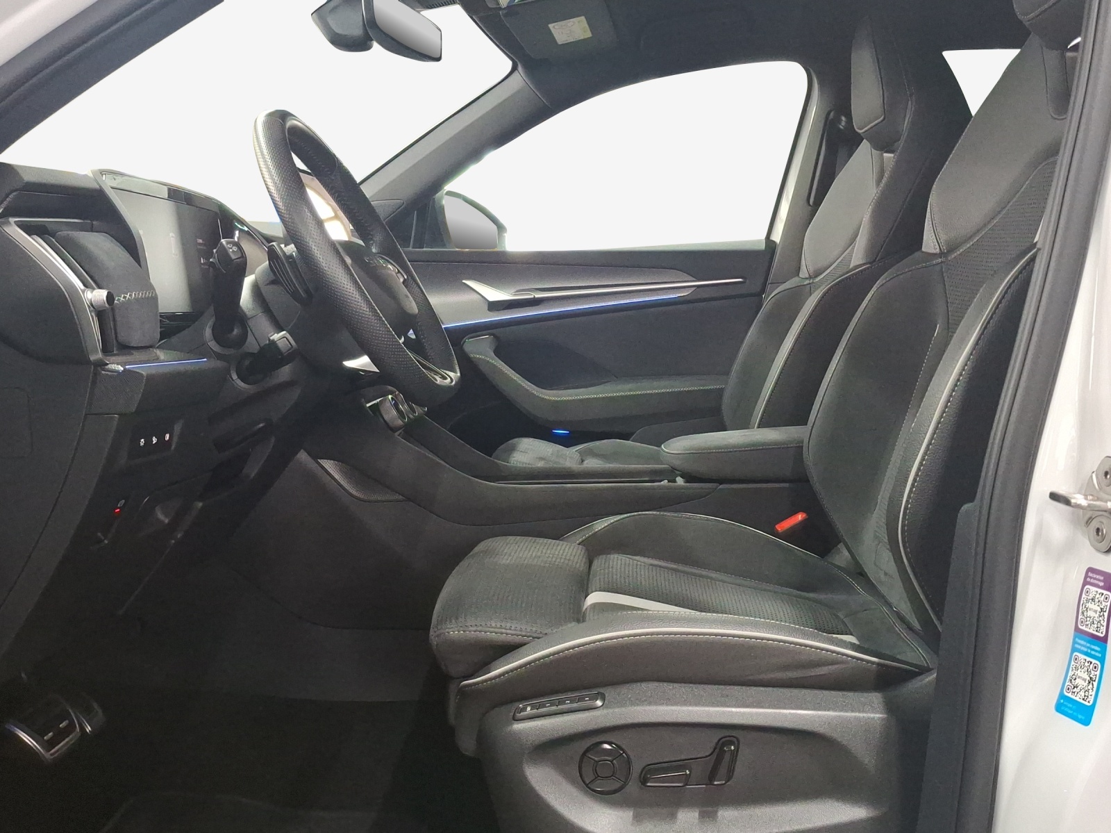 SKODA Kodiaq 1.5 TSI PHEV Sportline-image-8