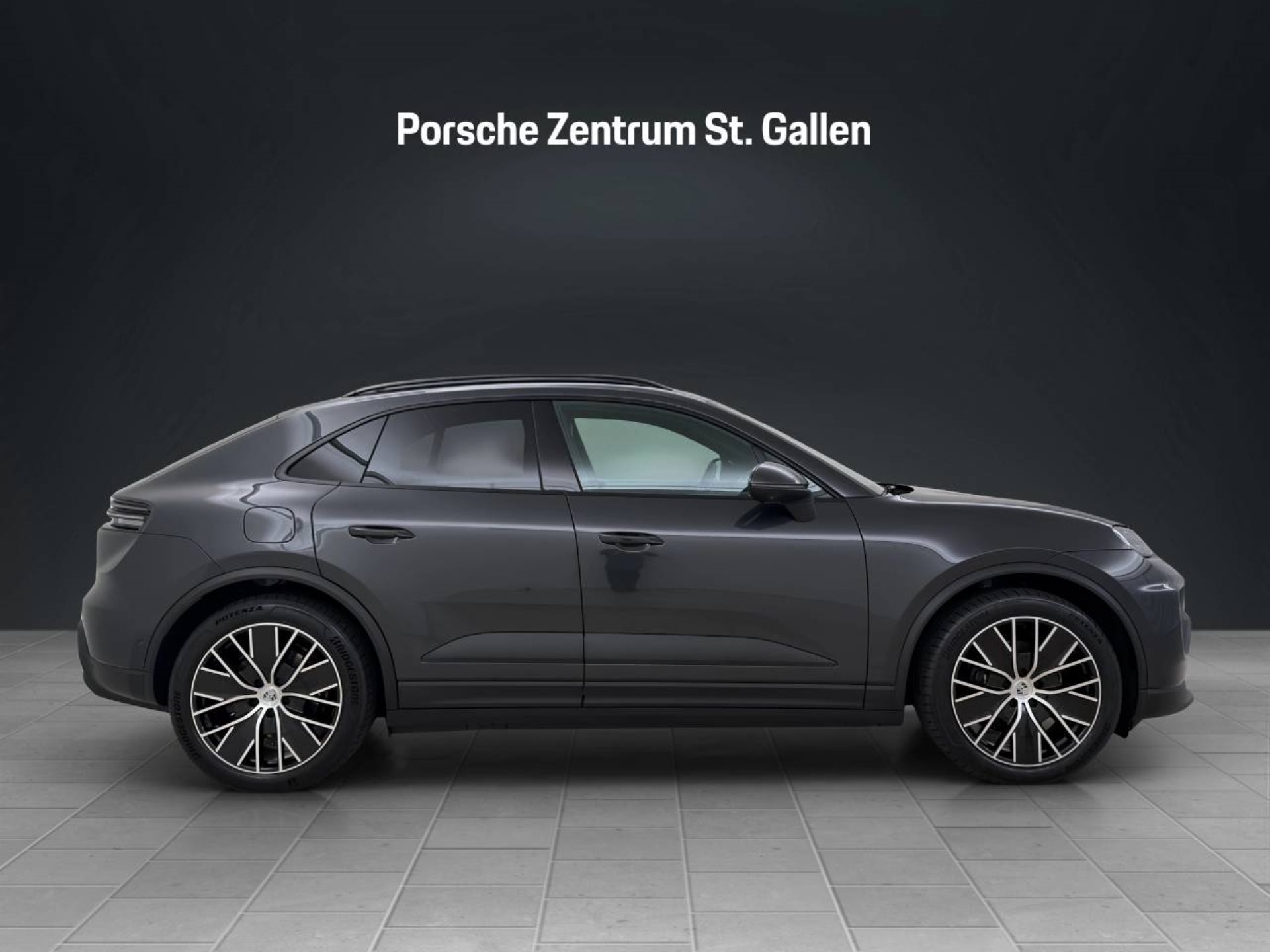 PORSCHE Macan 4-image-7