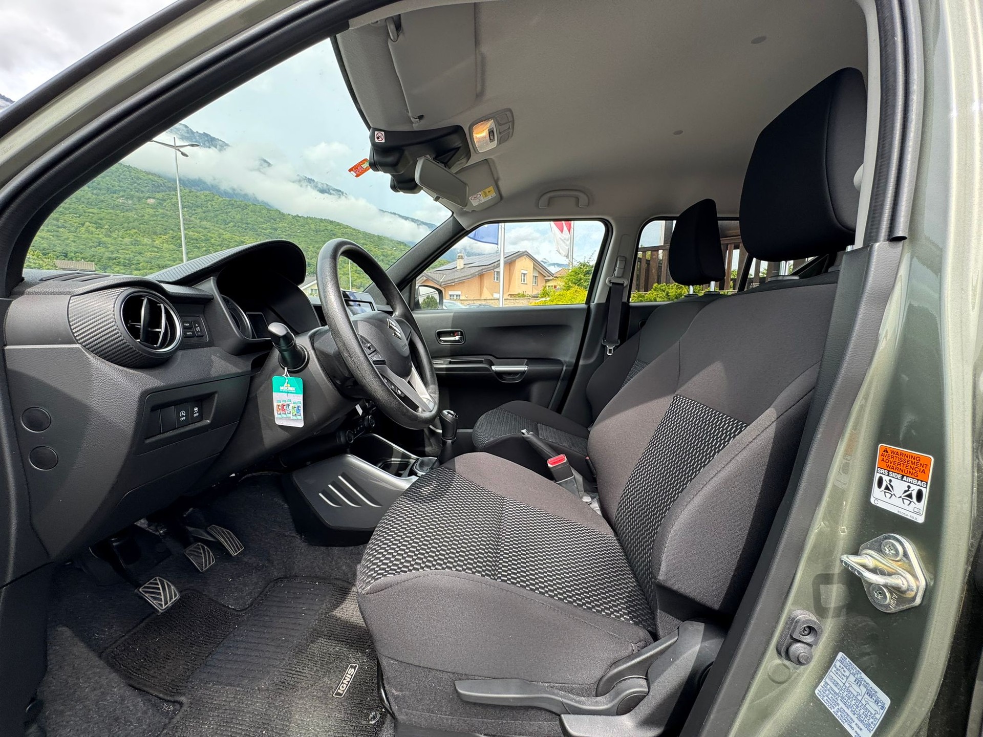 SUZUKI Ignis 1.2i Compact+ Hybrid 4x4-image-10