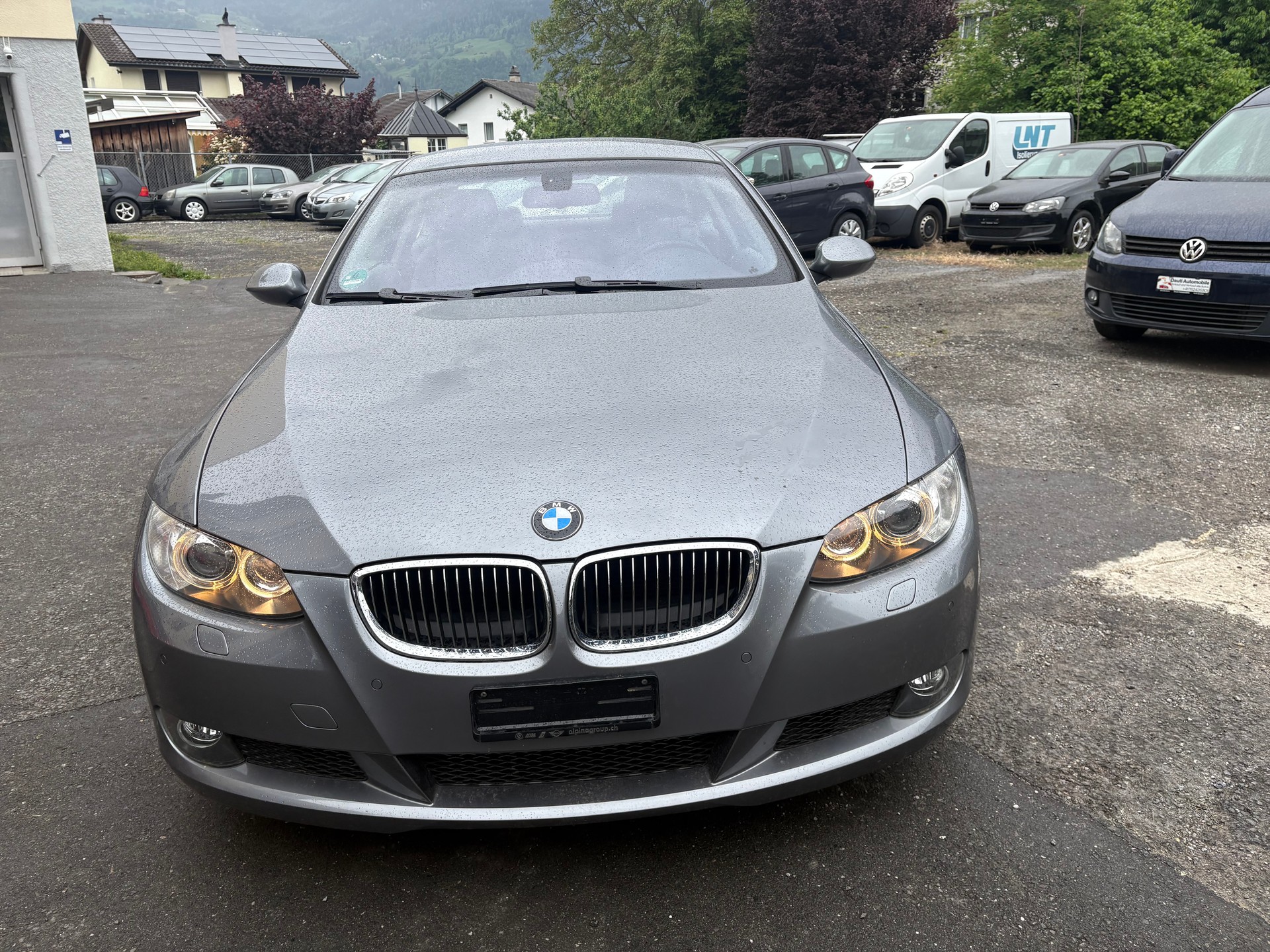 BMW 330i xDrive Coupé-image-1