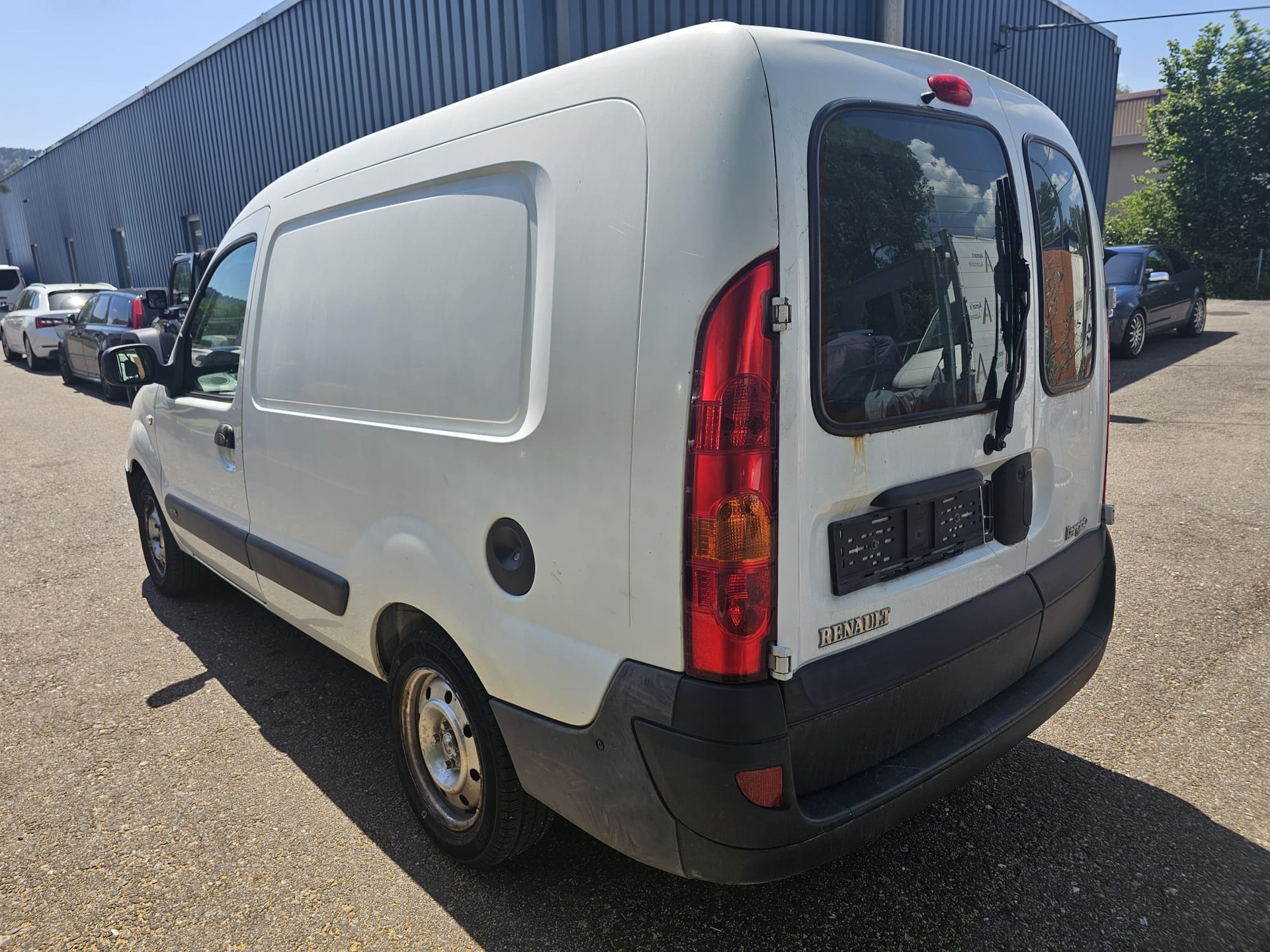 RENAULT Kangoo 1.5 dCi Grand Volume-image-4