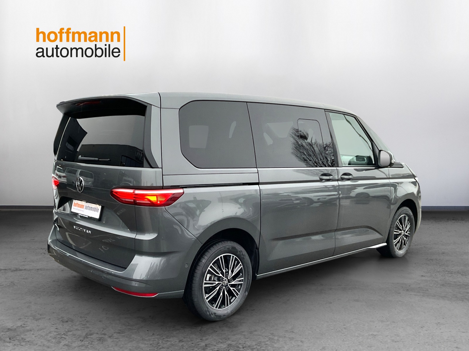 VW Multivan 2.0 TDI Liberty DSG-image-3