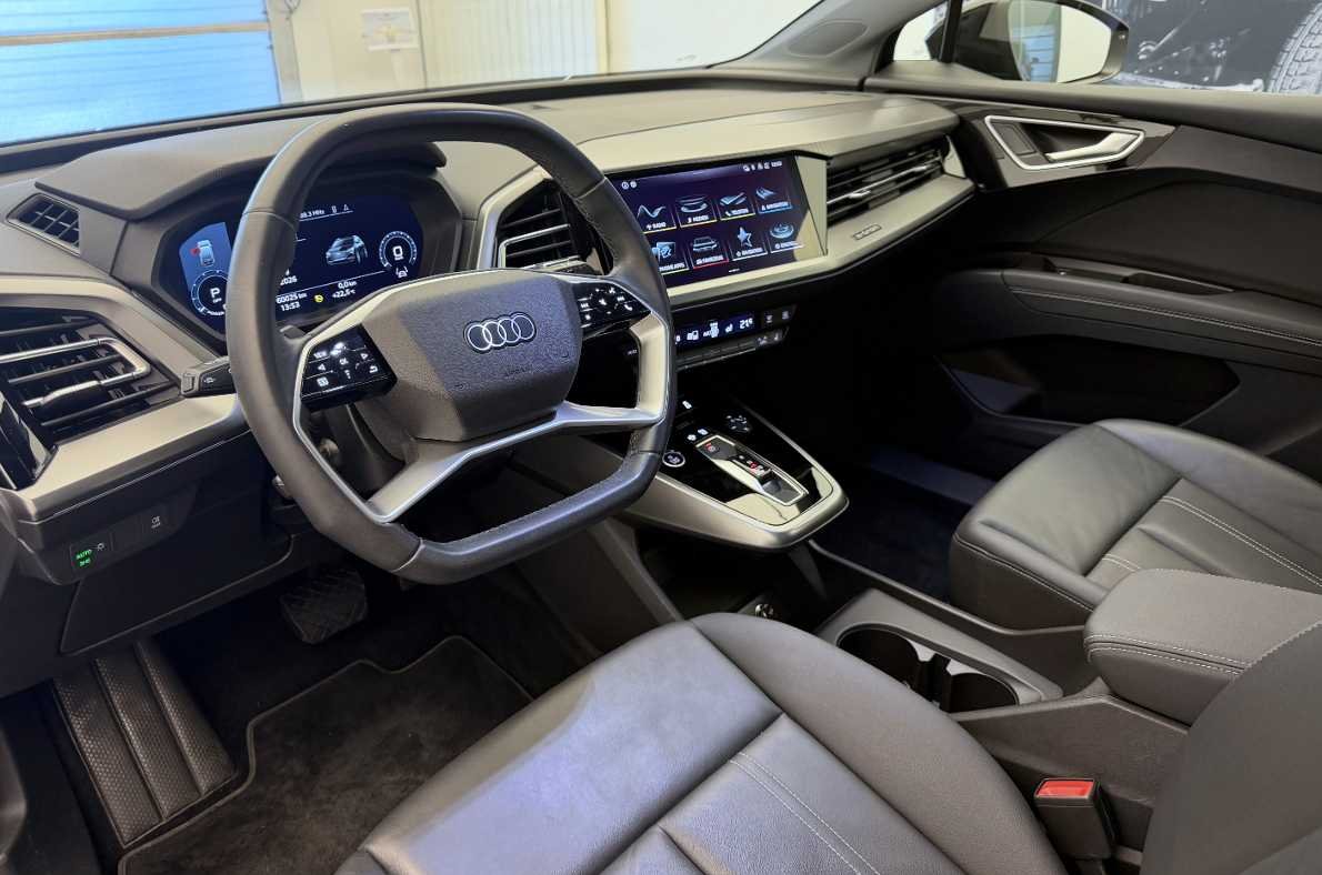 AUDI Q4 e-tron 50 quattro-image-5