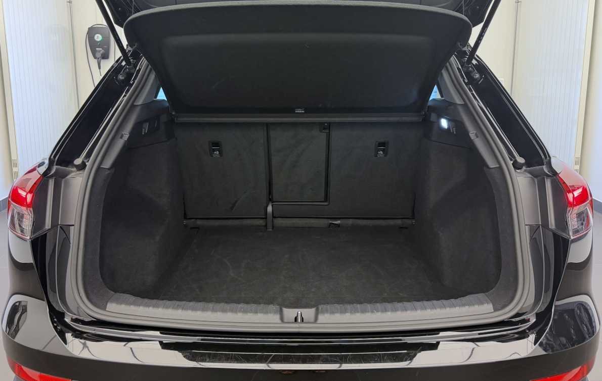 AUDI Q4 e-tron 50 quattro-image-19