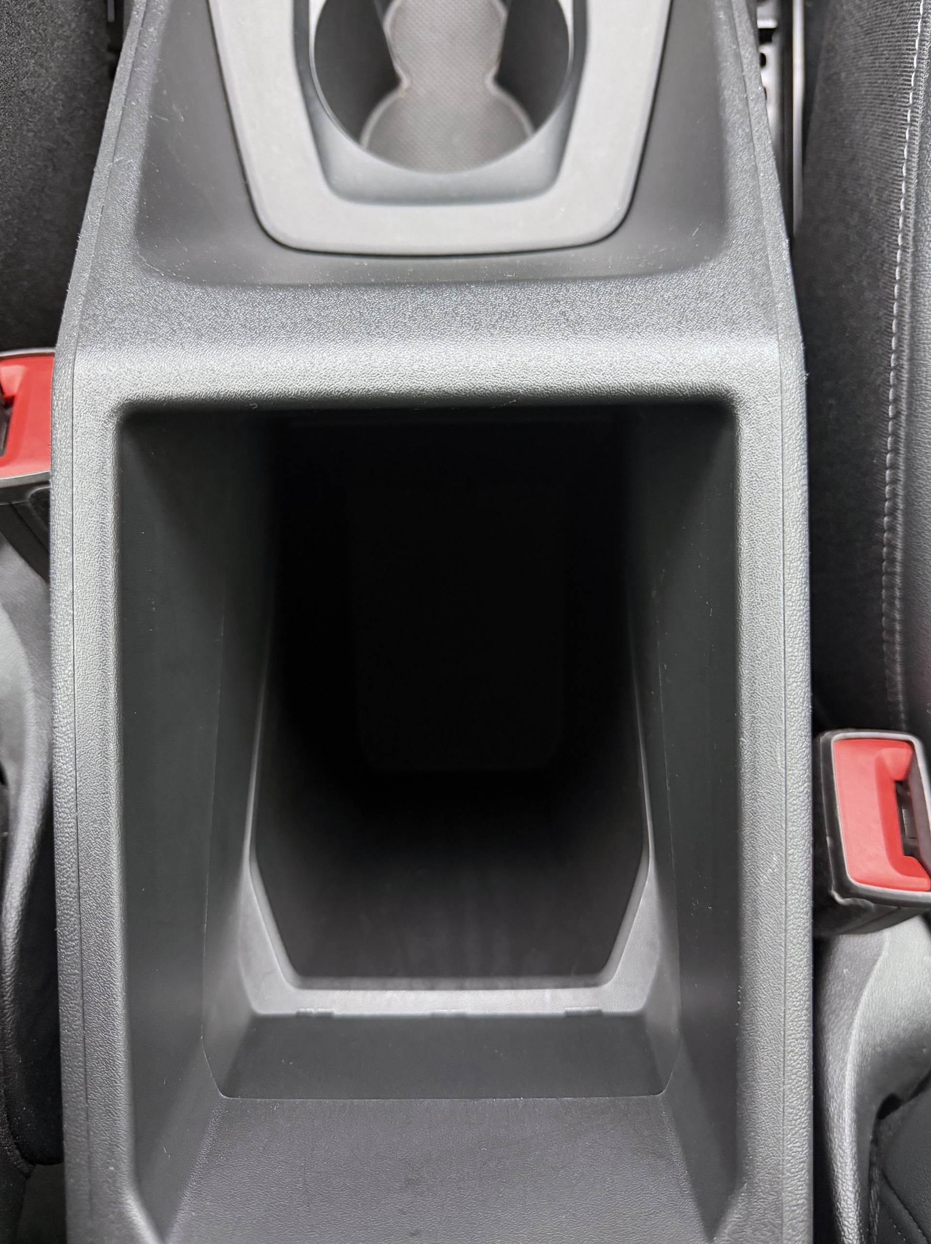 AUDI Q4 e-tron 50 quattro-image-10