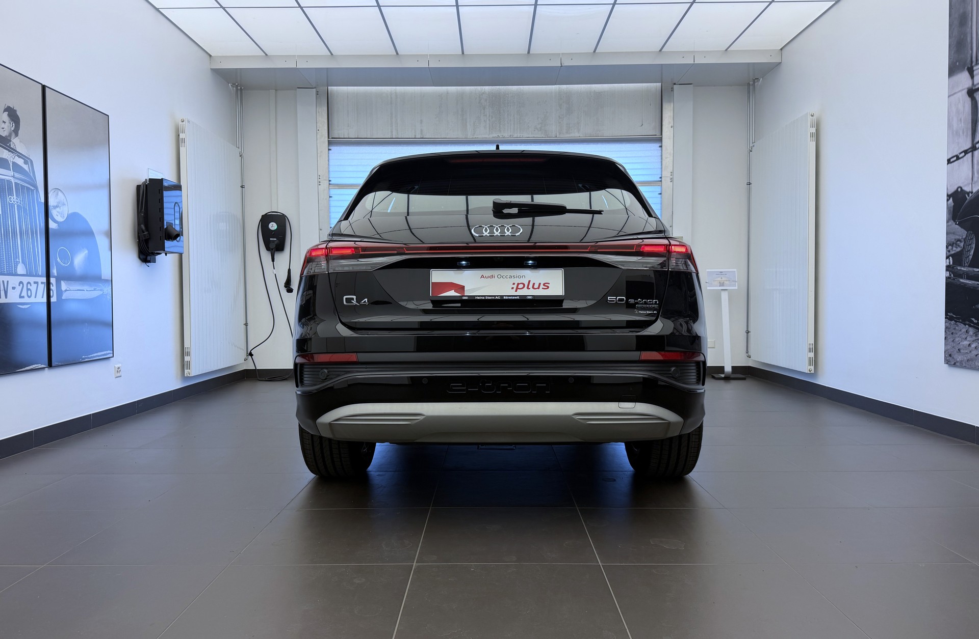 AUDI Q4 e-tron 50 quattro-image-21
