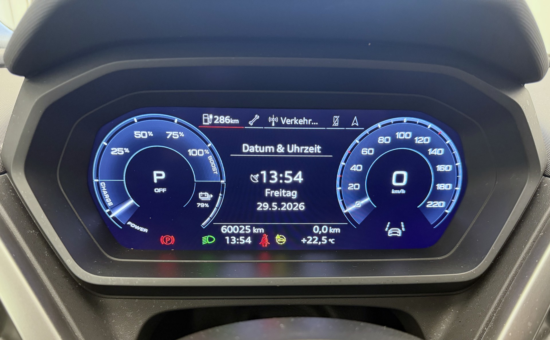 AUDI Q4 e-tron 50 quattro-image-7
