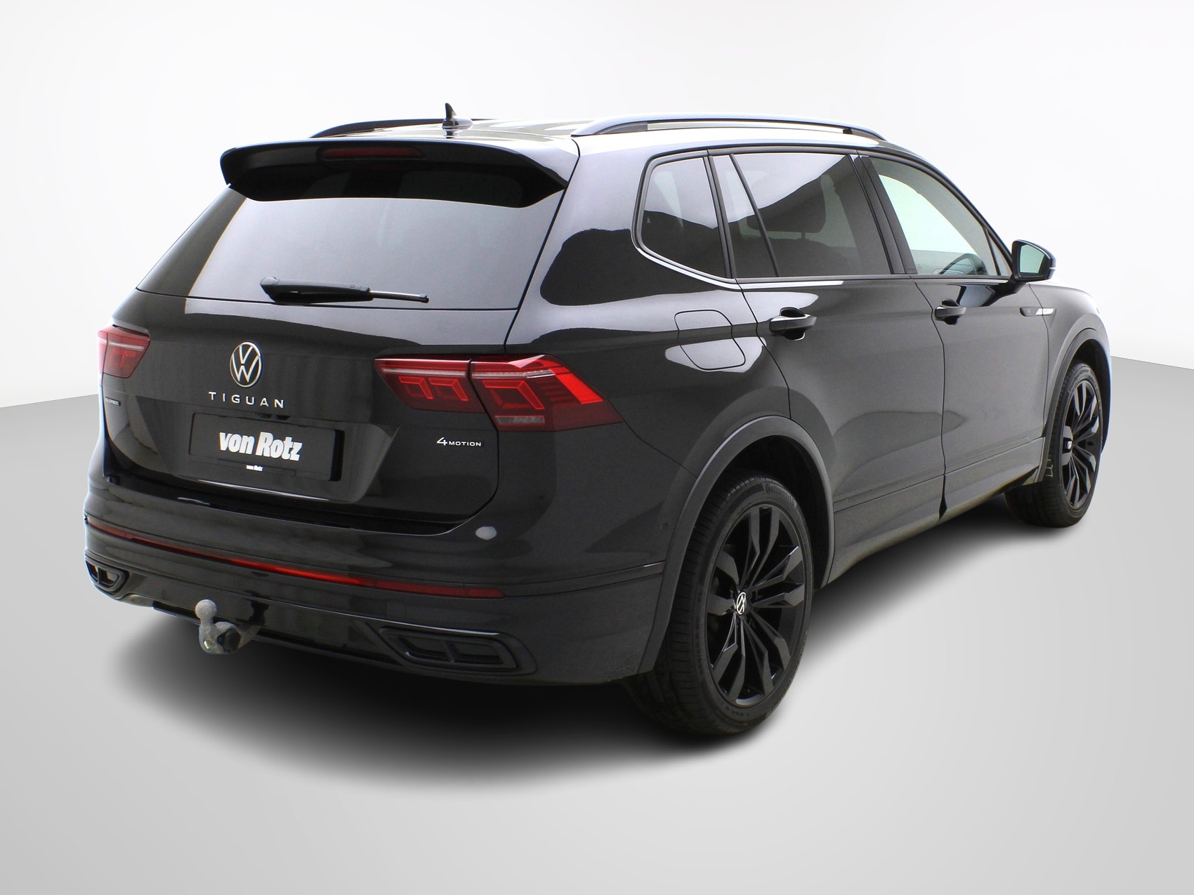 VW Tiguan Allspace 2.0 TSI DSG R-Line Black Style 4Motion-image-3