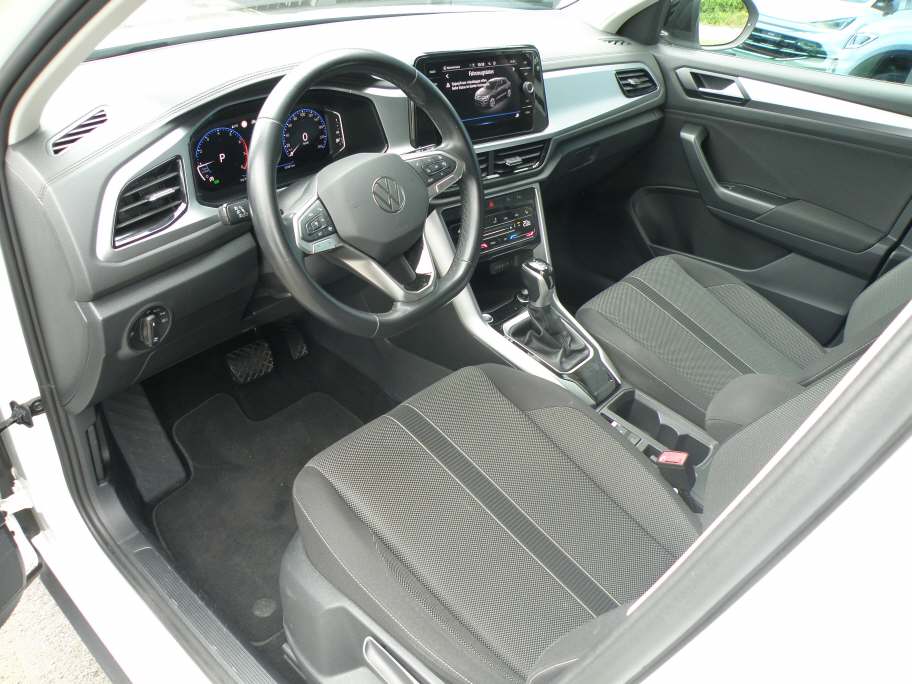 VW T-Roc 1.5 TSI Life DSG-image-3