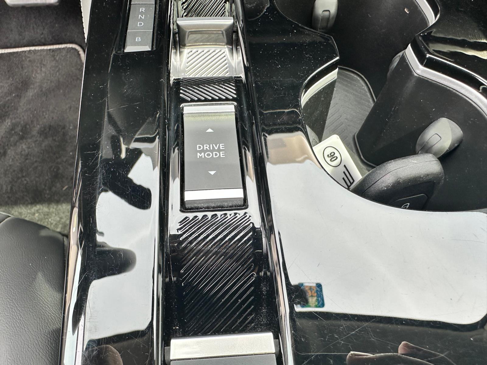 CITROEN C5 X 1.6i PHEV Shine Pack e-EAT8-image-40