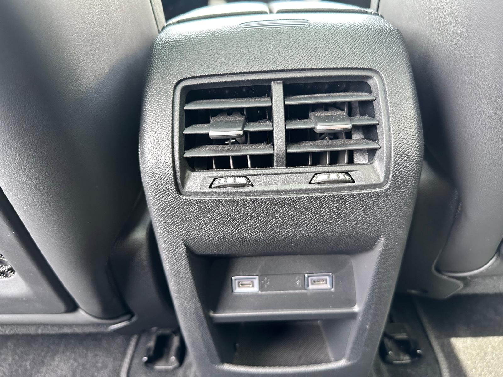 CITROEN C5 X 1.6i PHEV Shine Pack e-EAT8-image-53