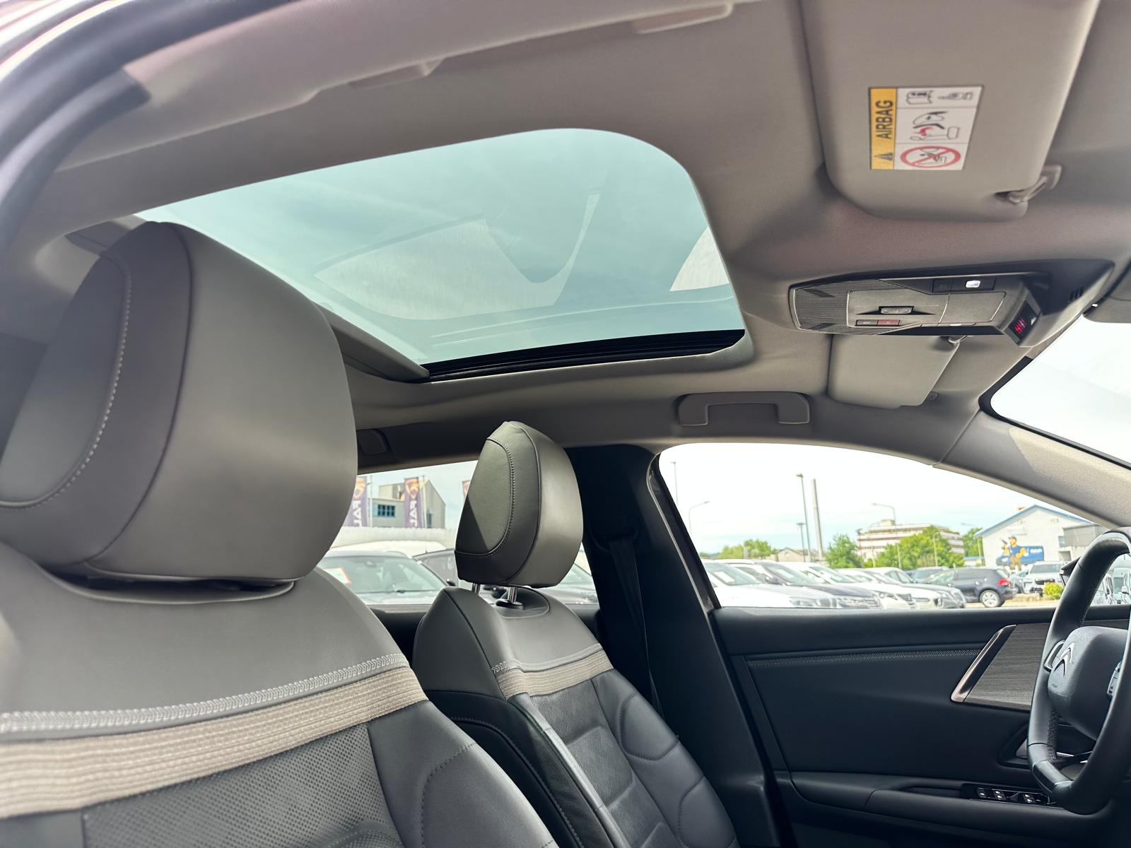 CITROEN C5 X 1.6i PHEV Shine Pack e-EAT8-image-26