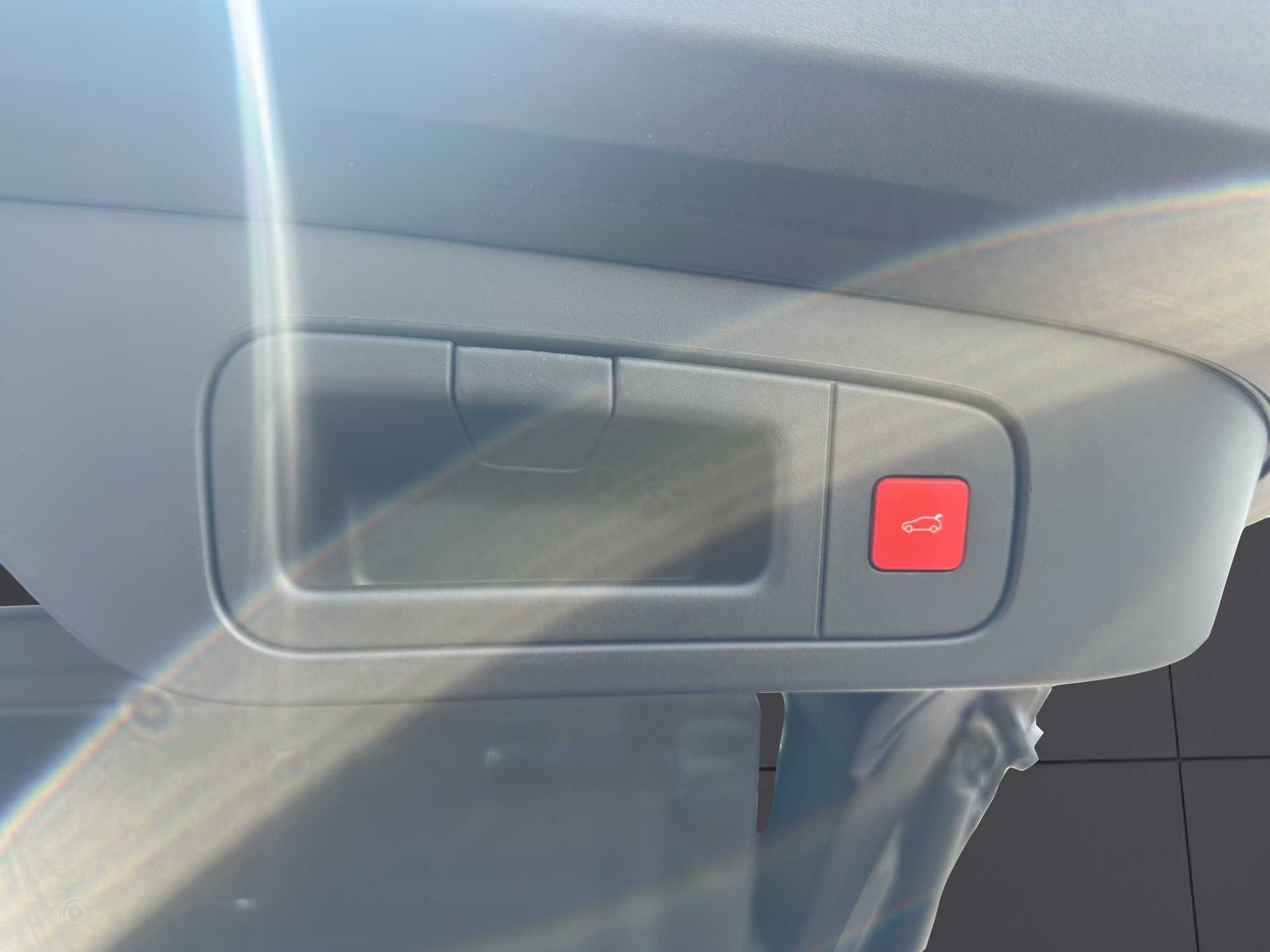 CITROEN C5 X 1.6i PHEV Shine Pack e-EAT8-image-14