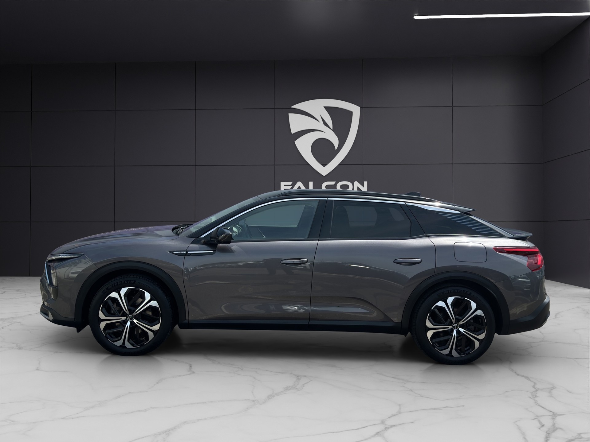 CITROEN C5 X 1.6i PHEV Shine Pack e-EAT8-image-2