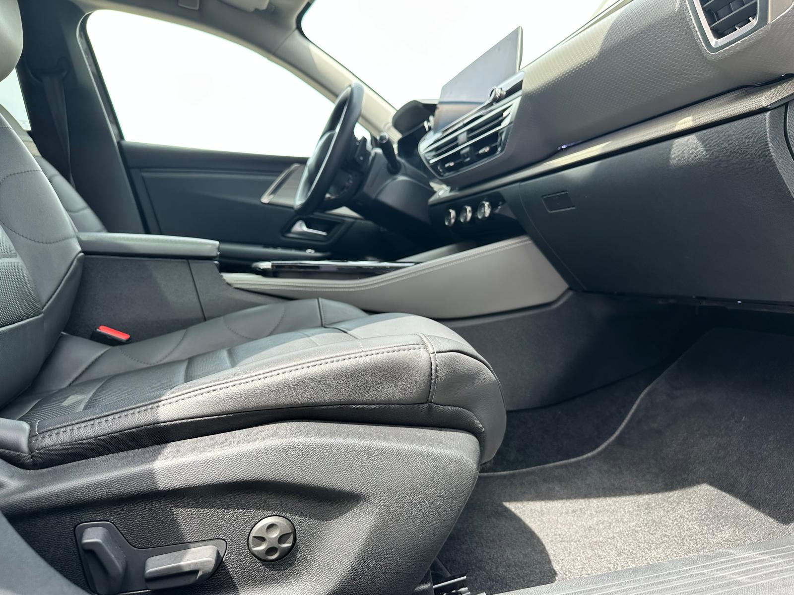 CITROEN C5 X 1.6i PHEV Shine Pack e-EAT8-image-22