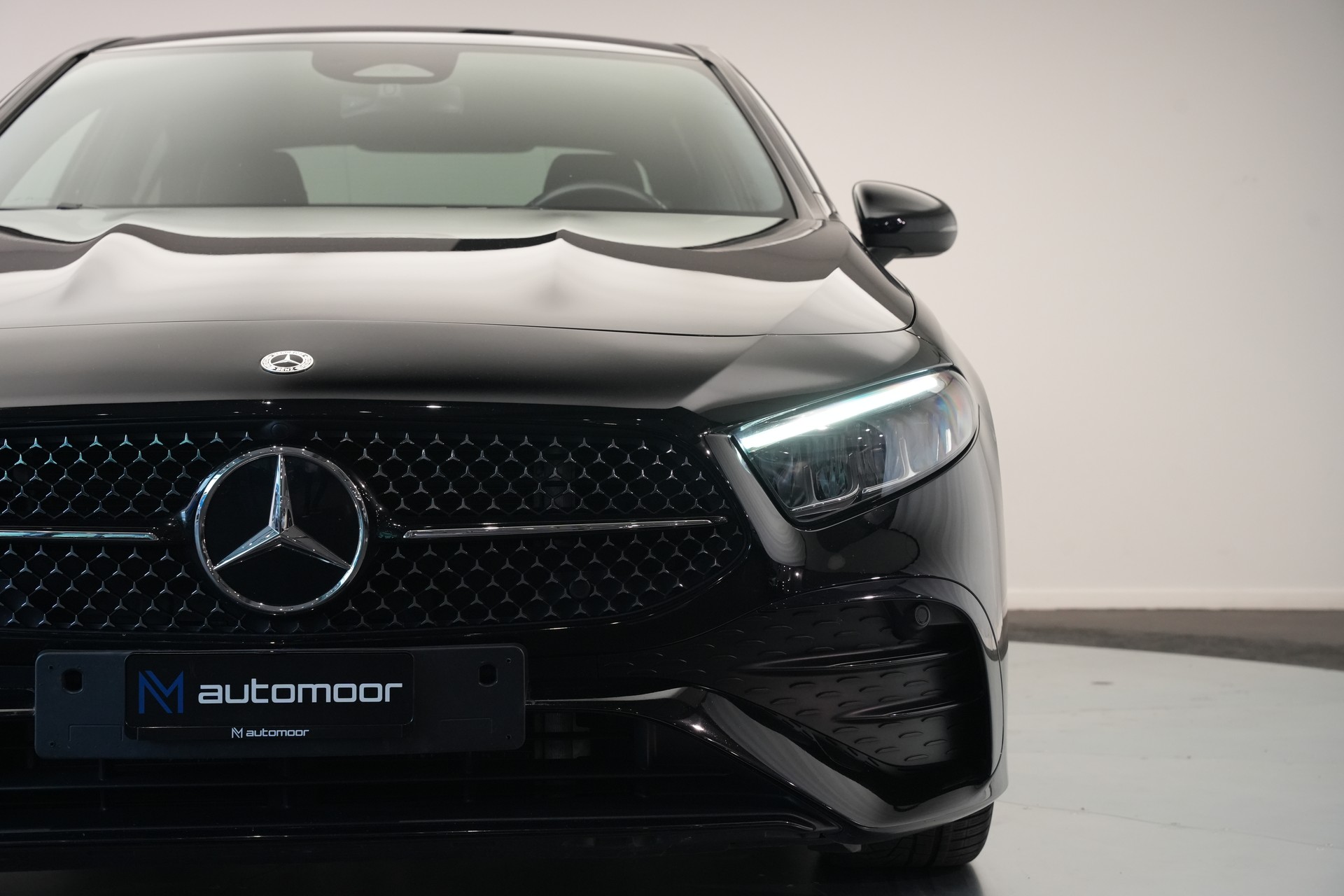 MERCEDES-BENZ A 200 d AMG Line 8G-DCT *Facelift*-image-37