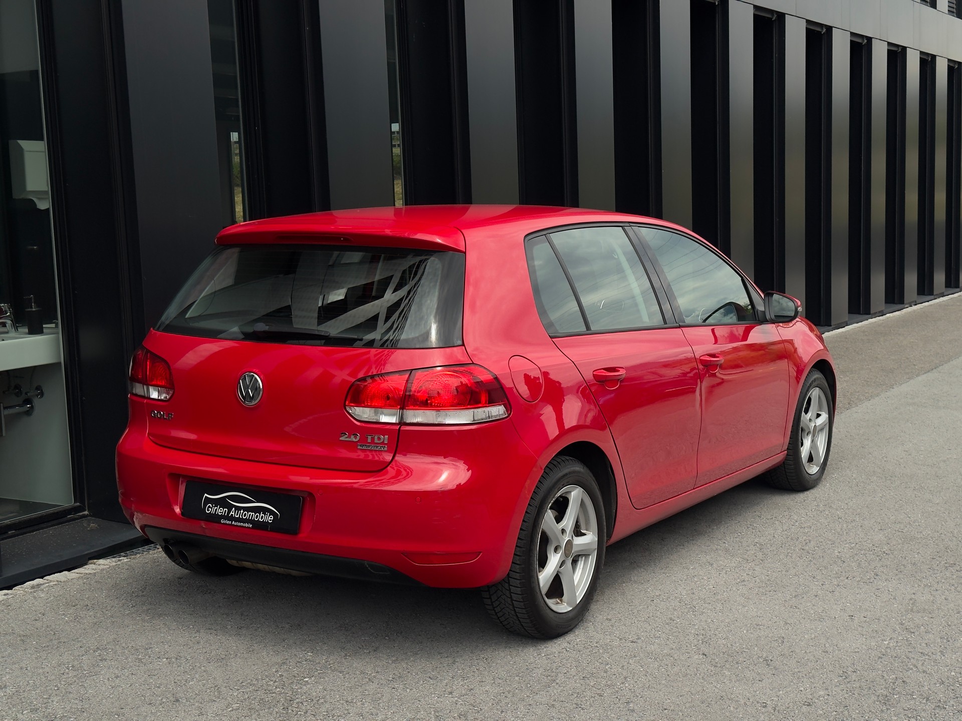 VW Golf 2.0 TDI Highline 4Motion-image-8
