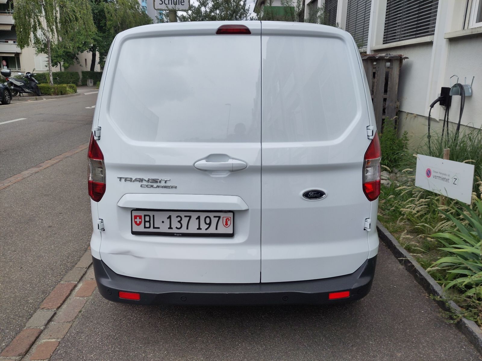 FORD 1.0 EcoB Limited-image-2