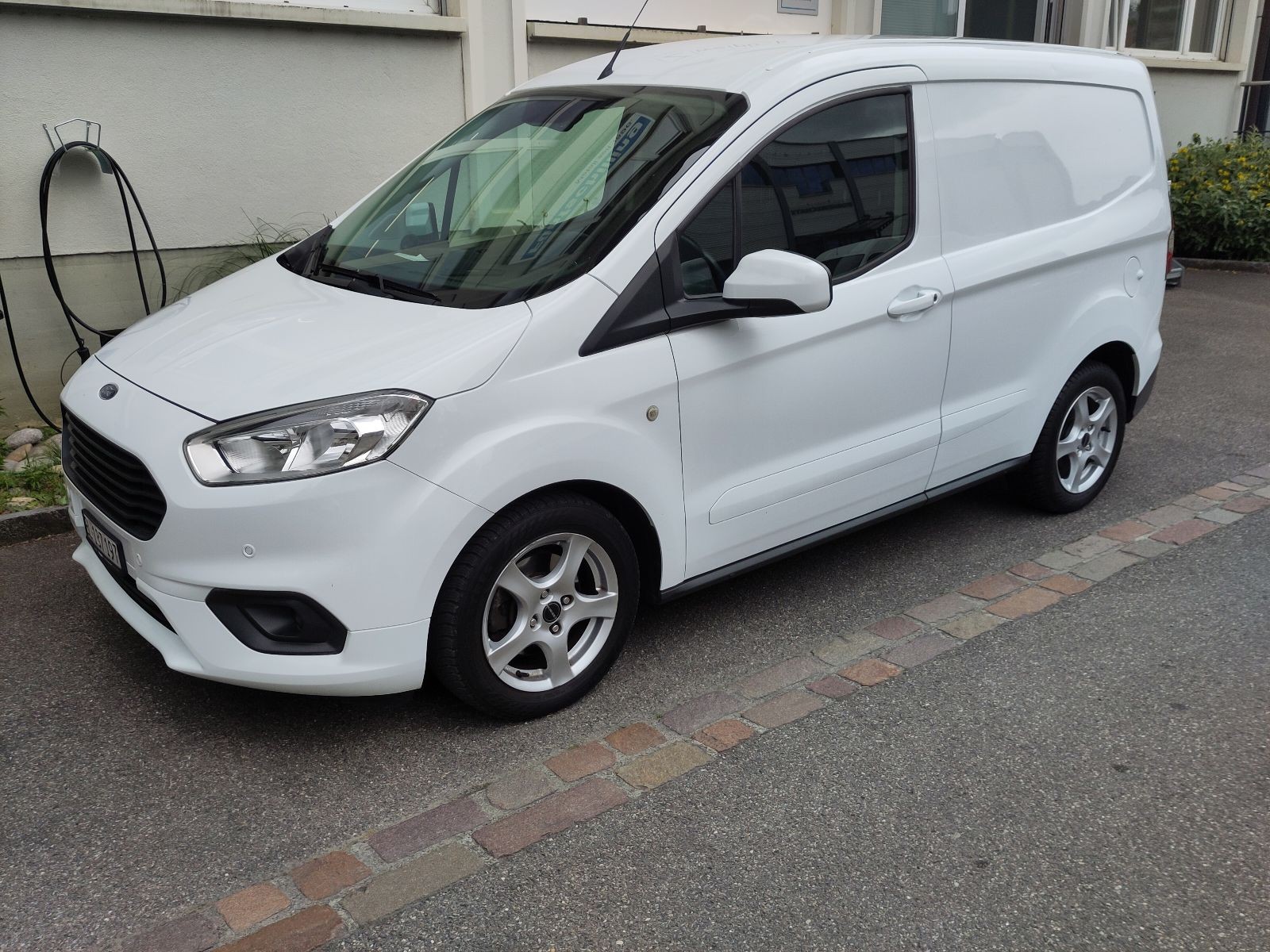 FORD 1.0 EcoB Limited-image-5