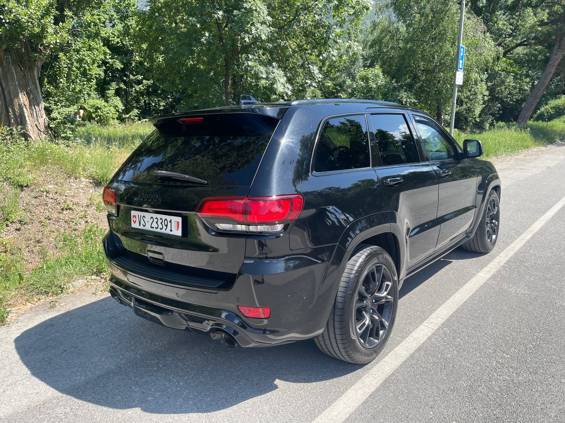 JEEP 6.4 V8 HEMI SRT8-image-3
