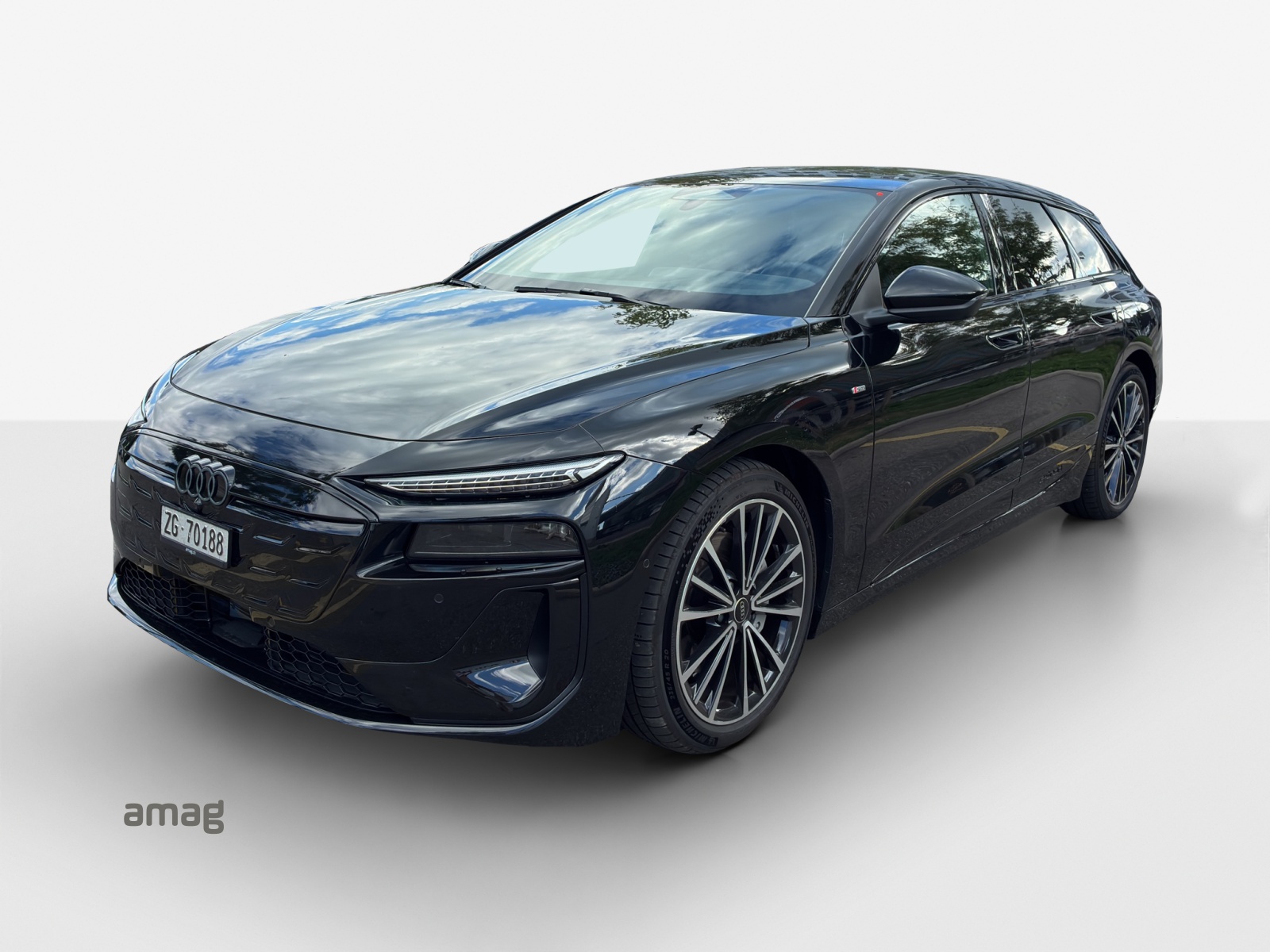 AUDI A6 Avant e-tron quattro-image-0