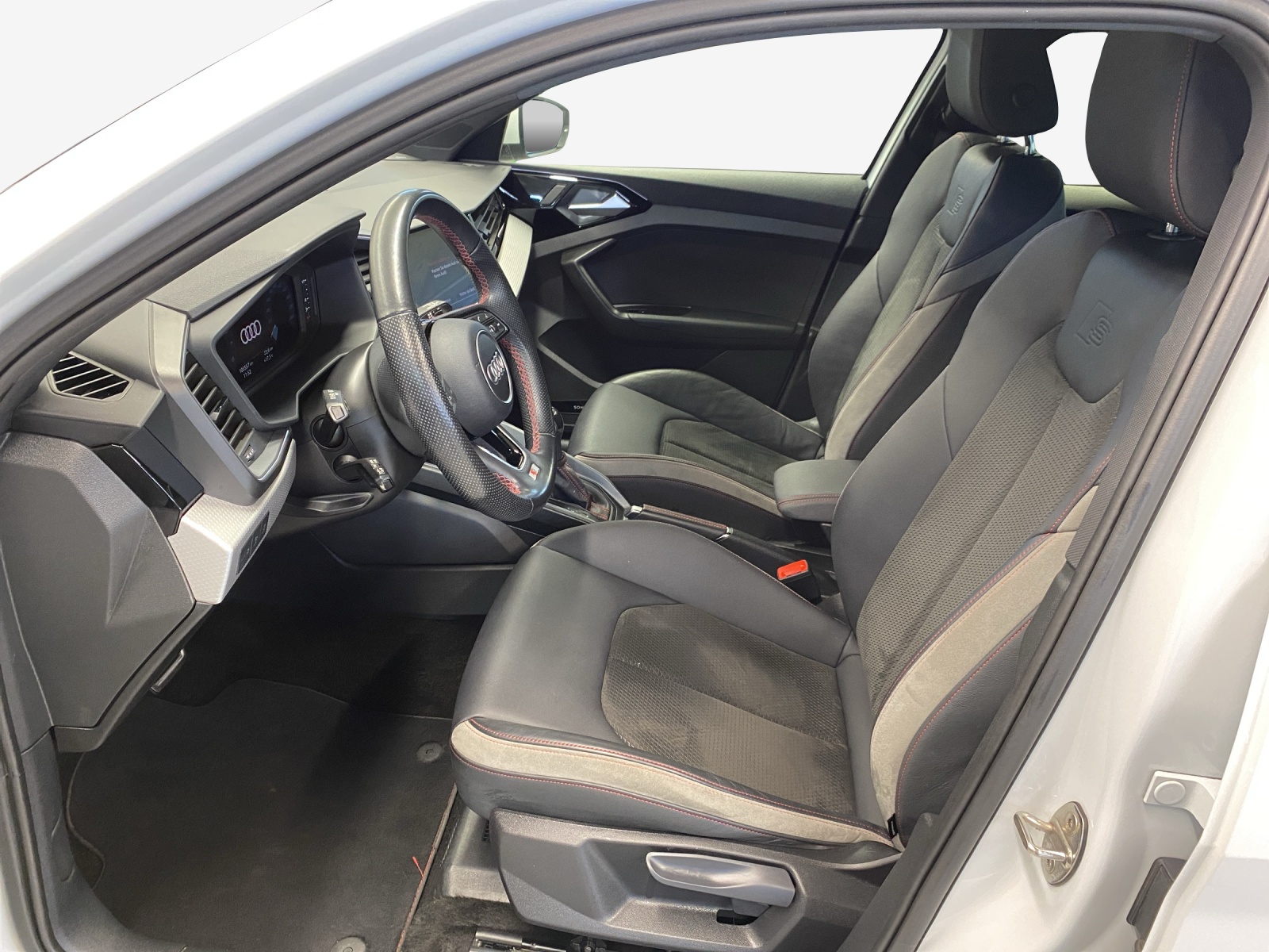 AUDI A1 Sportback 35 TFSI S Line S-tronic-image-7