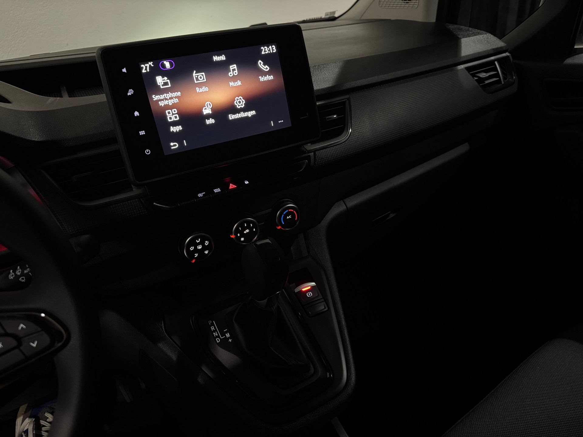 RENAULT Kangoo Van 1.3TCe Standard L2 130 PF Advance EDC | Werksgarantie |-image-17