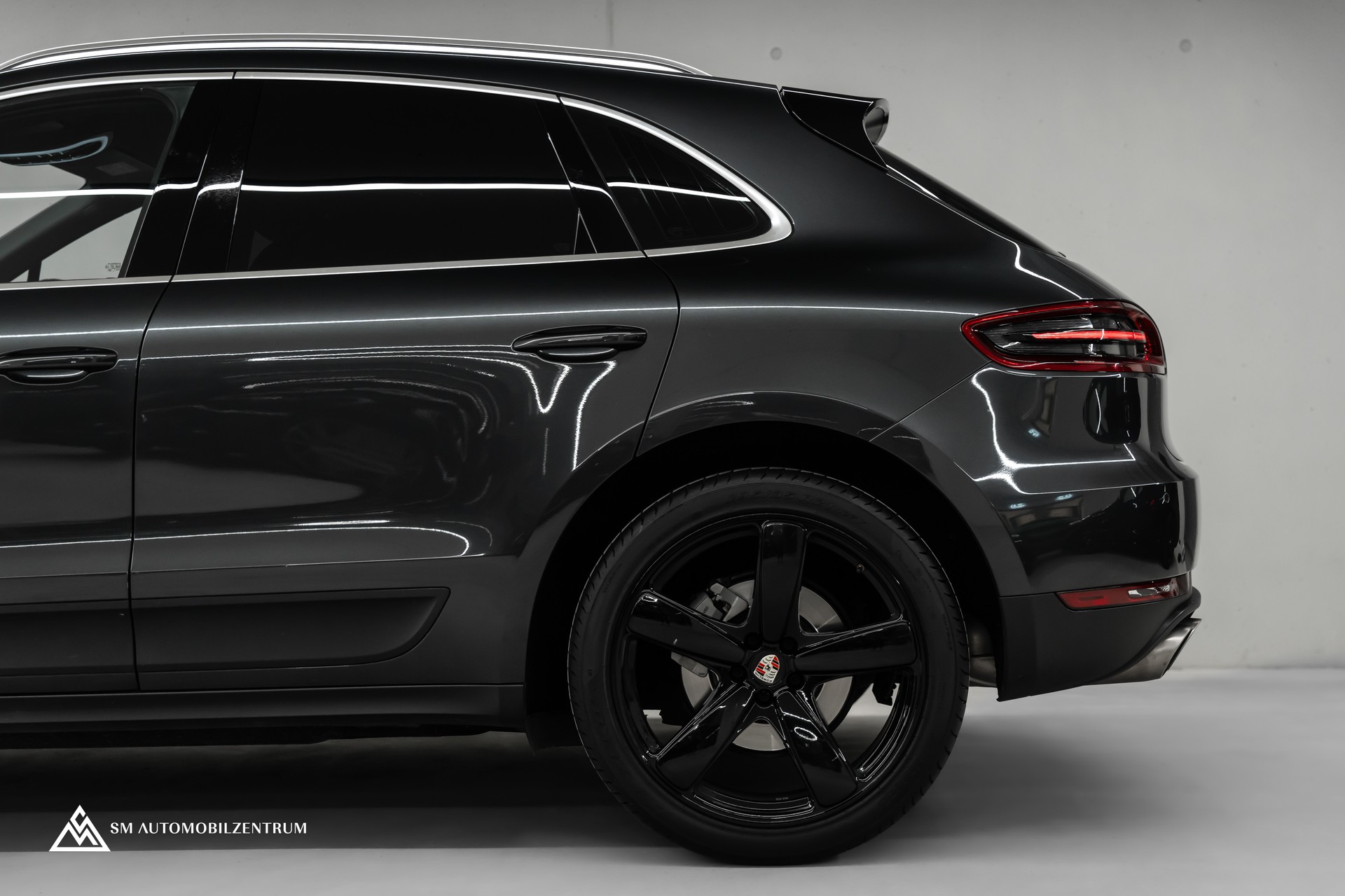 PORSCHE Macan 3.0 V6 S Diesel / Sport Chrono / Luftfahrwerk / Bose / 360° Kamera-image-6