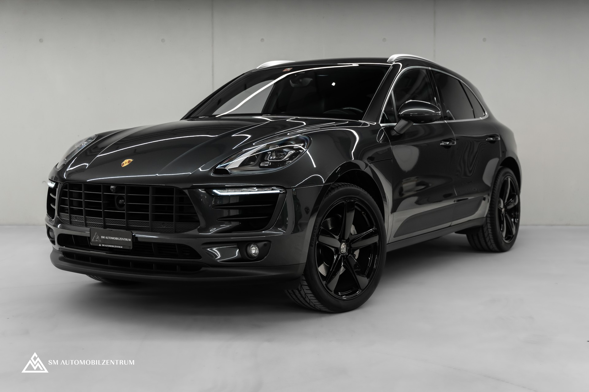 PORSCHE Macan 3.0 V6 S Diesel / Sport Chrono / Luftfahrwerk / Bose / 360° Kamera-image-0