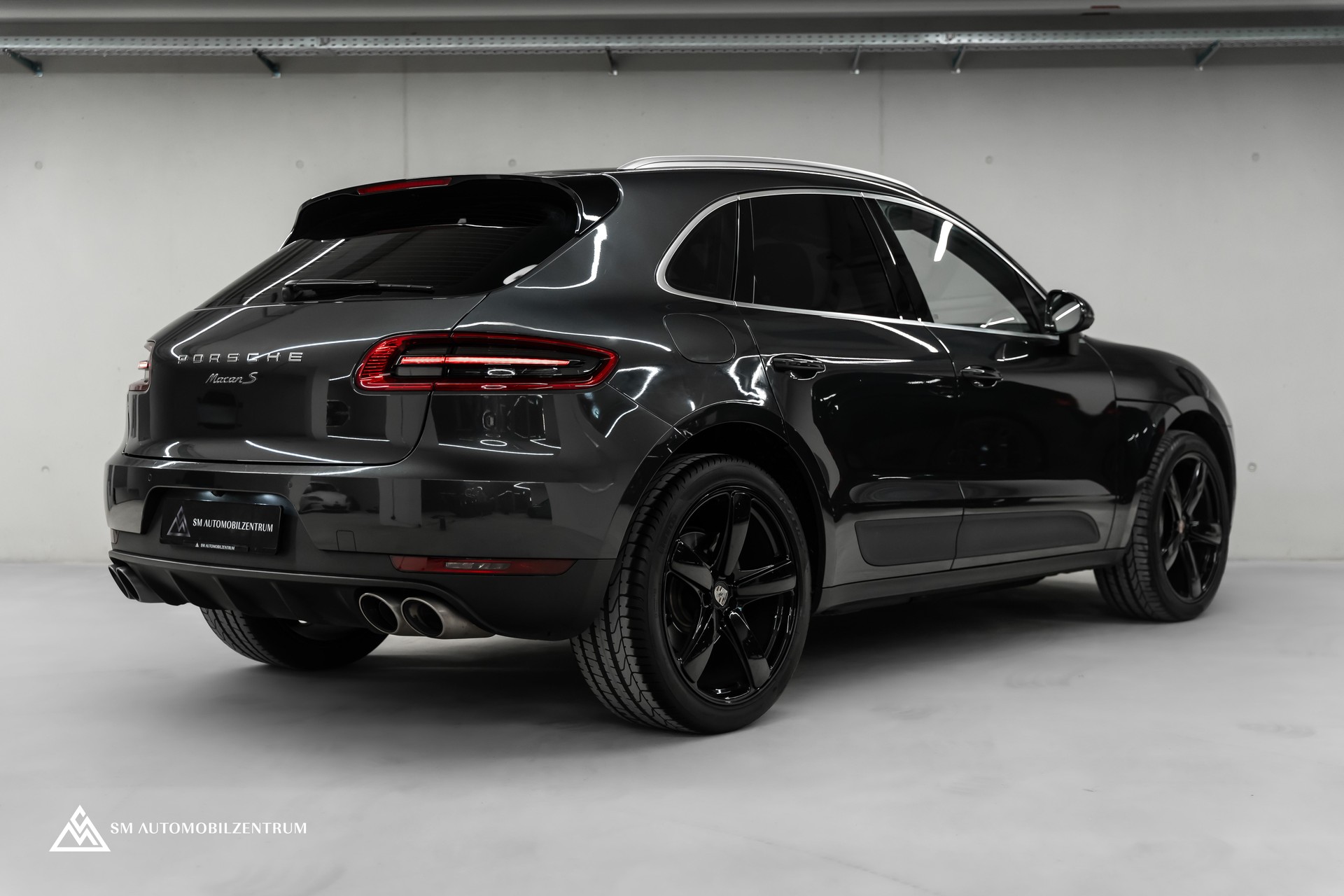 PORSCHE Macan 3.0 V6 S Diesel / Sport Chrono / Luftfahrwerk / Bose / 360° Kamera-image-7