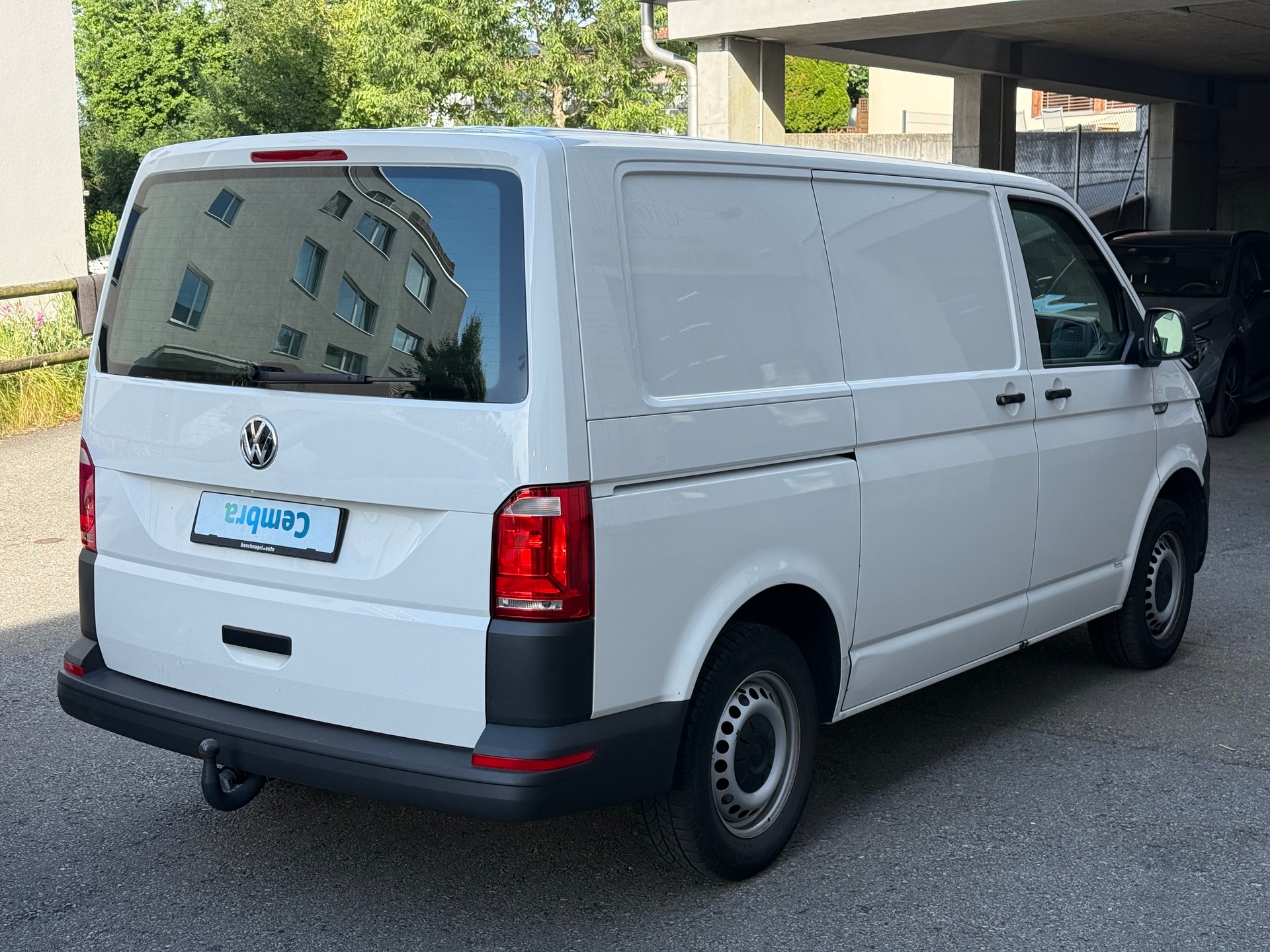 VW T6 2.0 TDI Entry-image-3
