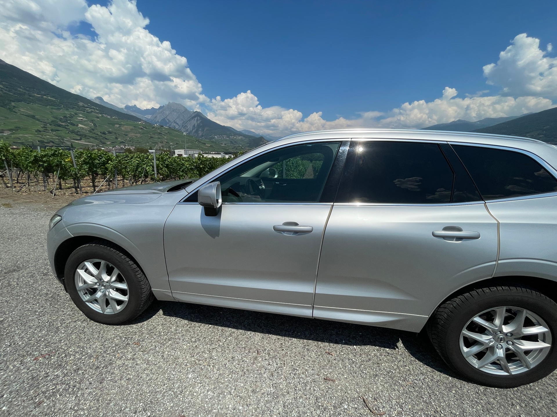 VOLVO XC60 T5 AWD Momentum Geartronic-image-10