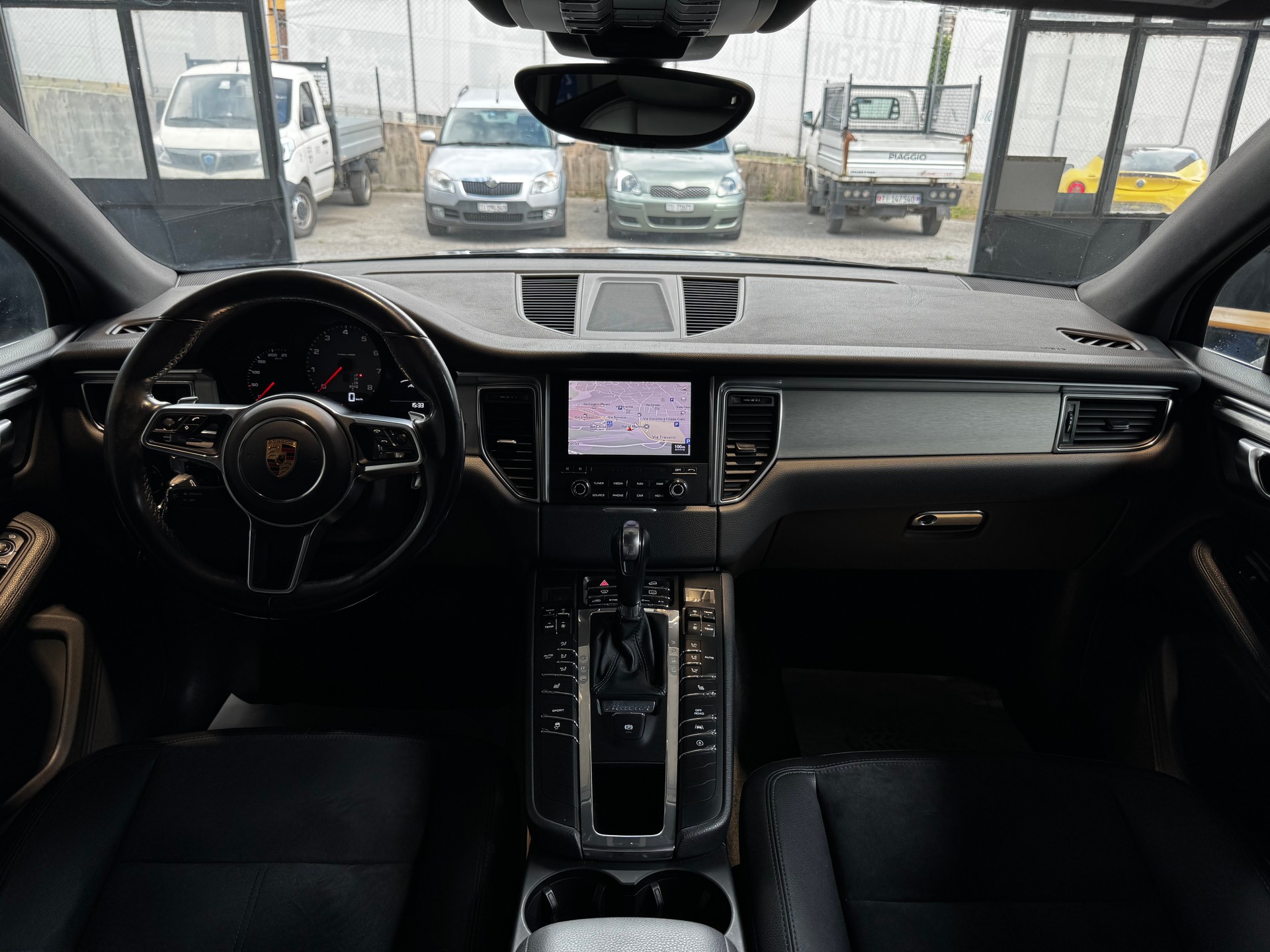 PORSCHE Macan S PDK-image-11