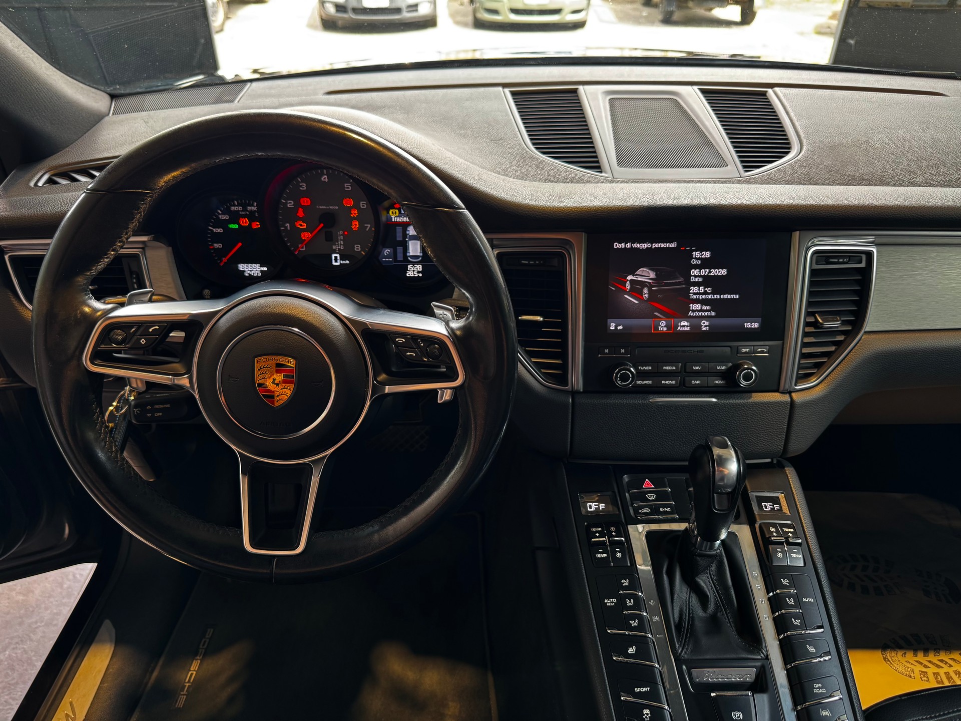 PORSCHE Macan S PDK-image-13