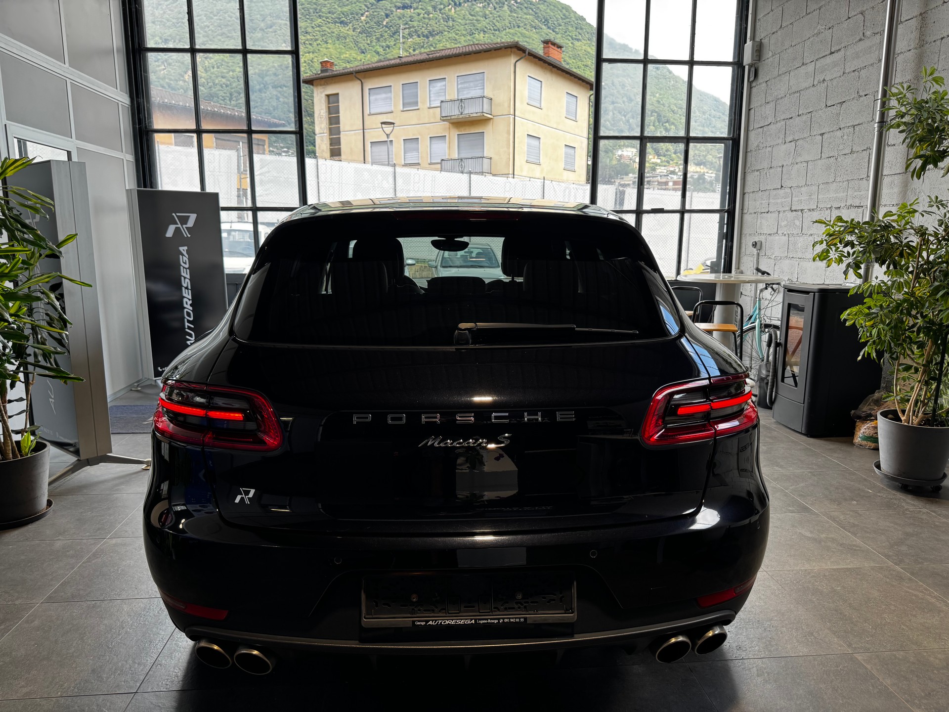 PORSCHE Macan S PDK-image-5