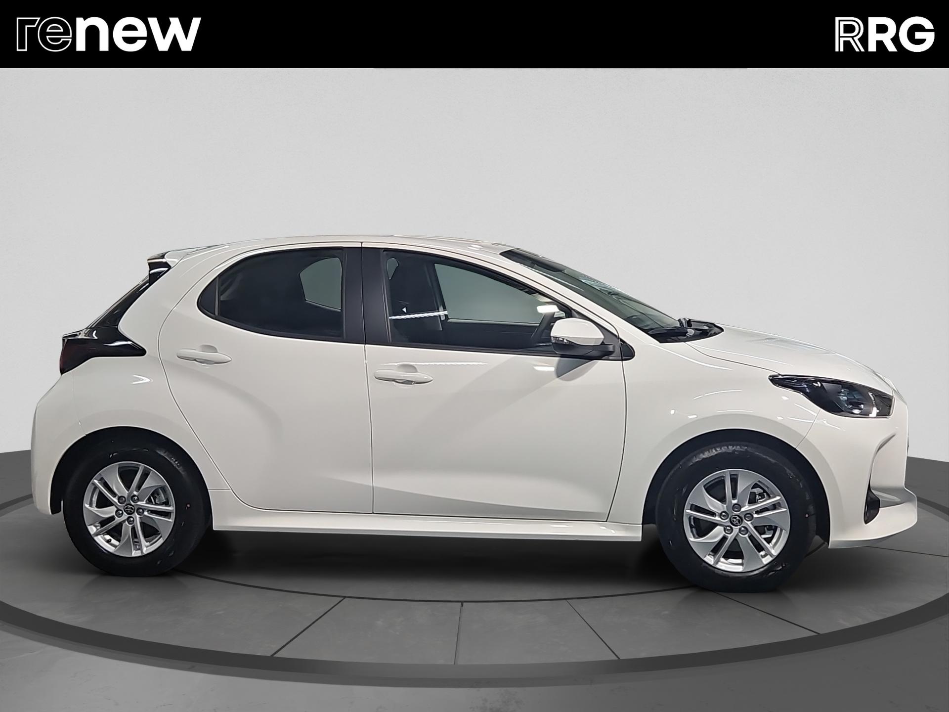 TOYOTA Yaris 1.5 Comfort e-CVT-image-1