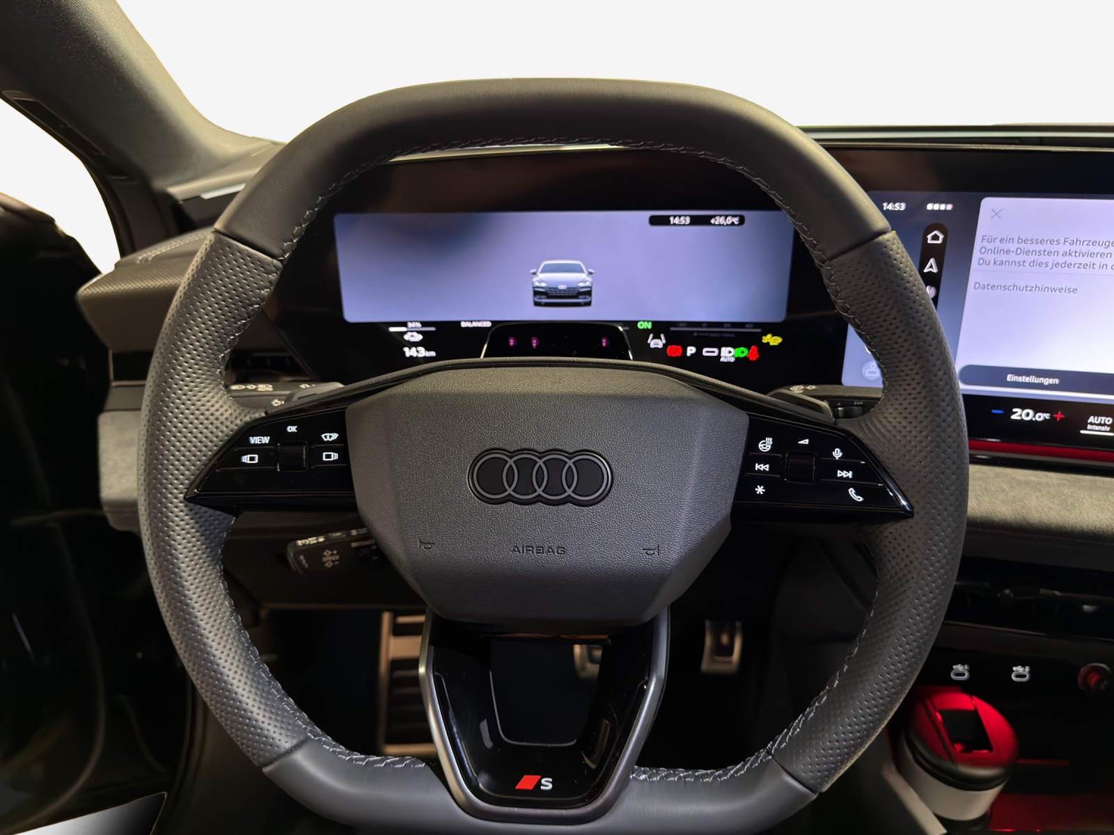 AUDI A6 Sportback e-tron quattro-image-9
