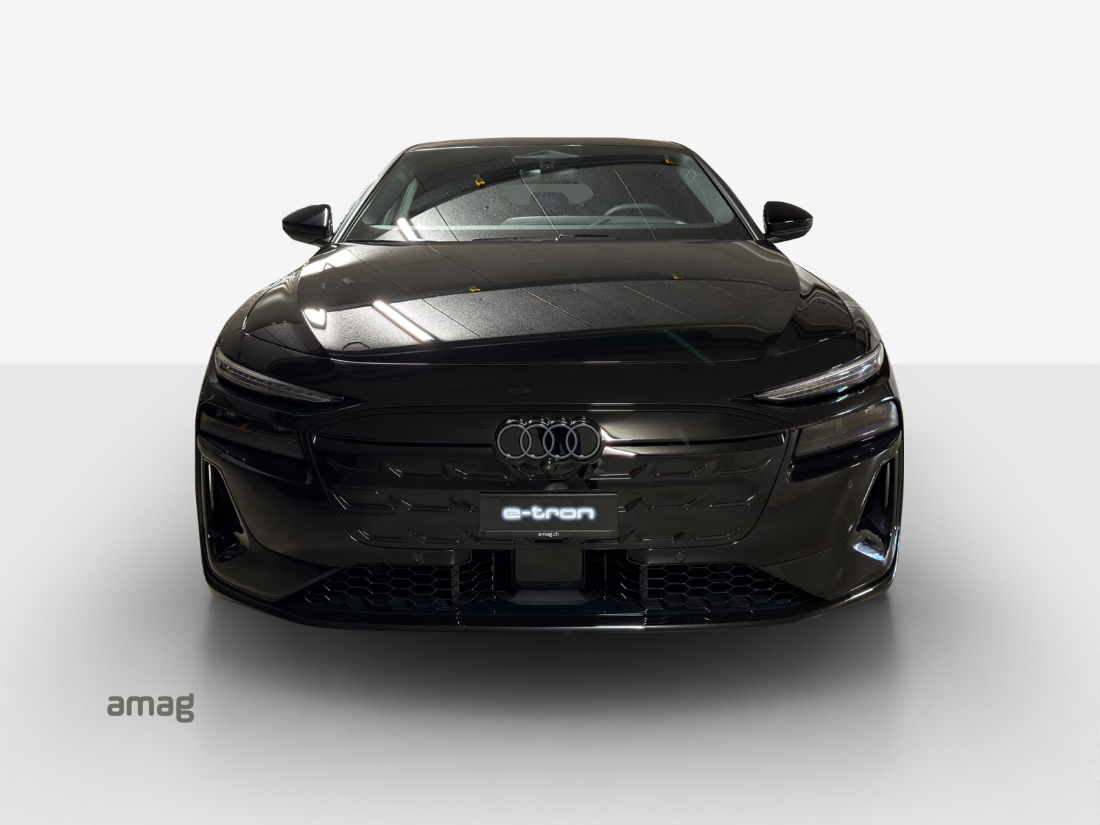 AUDI A6 Sportback e-tron quattro-image-6