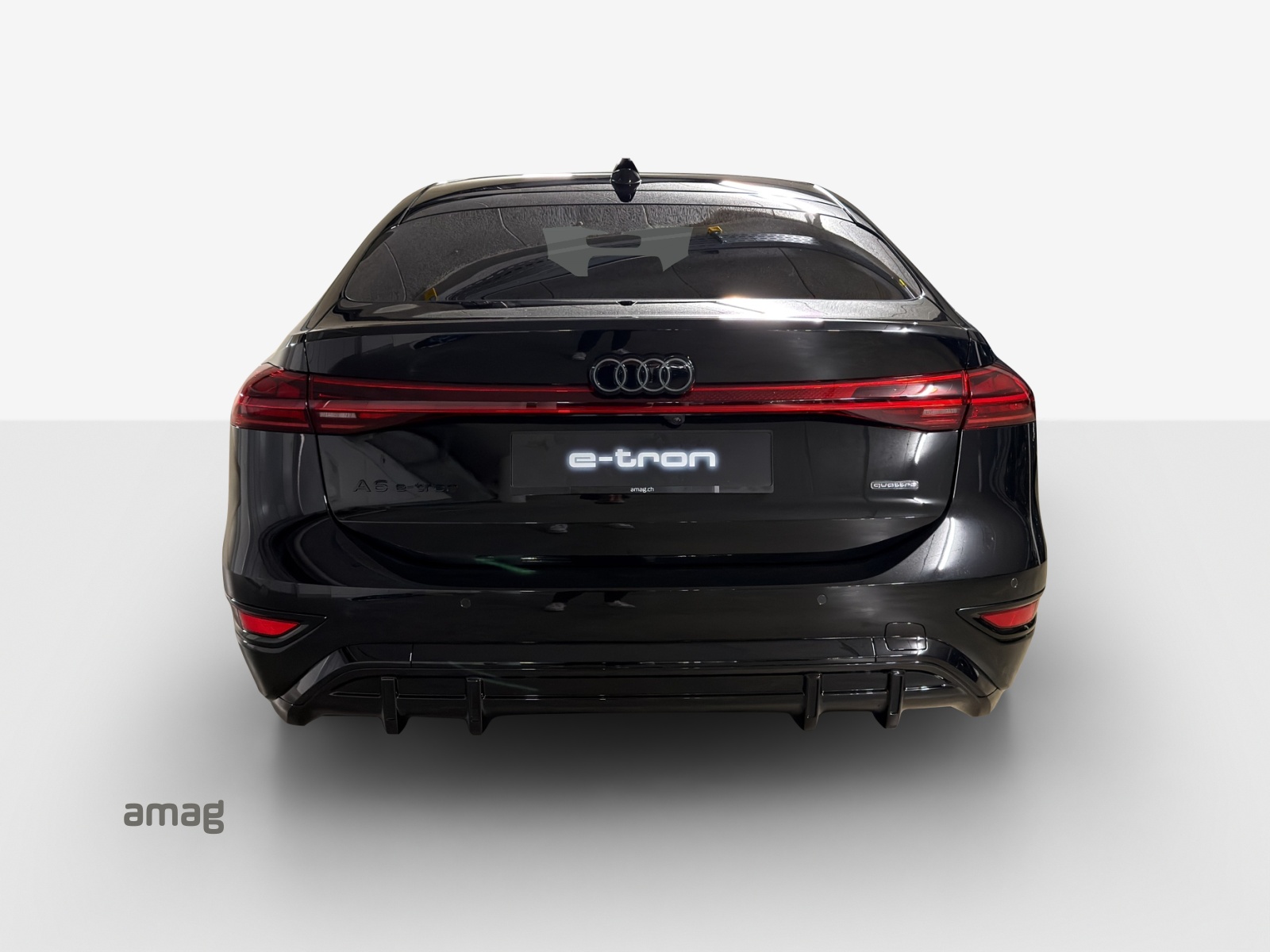AUDI A6 Sportback e-tron quattro-showroom-element-3