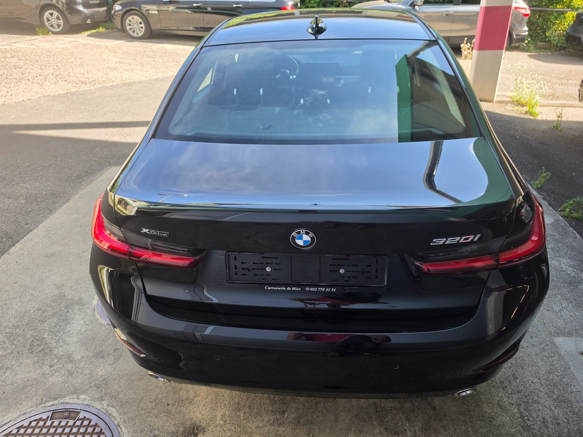 BMW 320i xDrive Steptronic-image-7