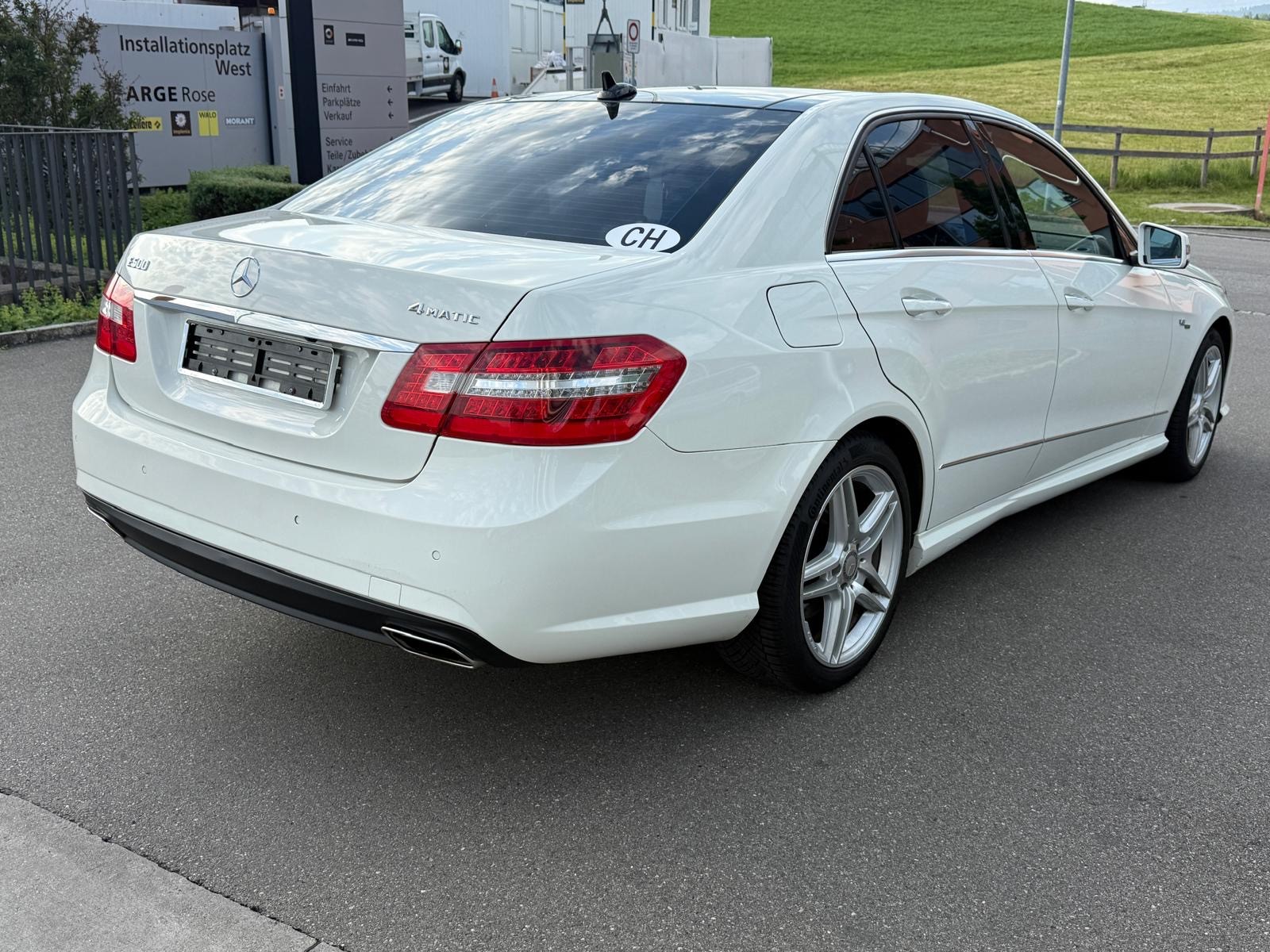 MERCEDES-BENZ E 500 Elégance 4Matic 7G-Tronic-image-2
