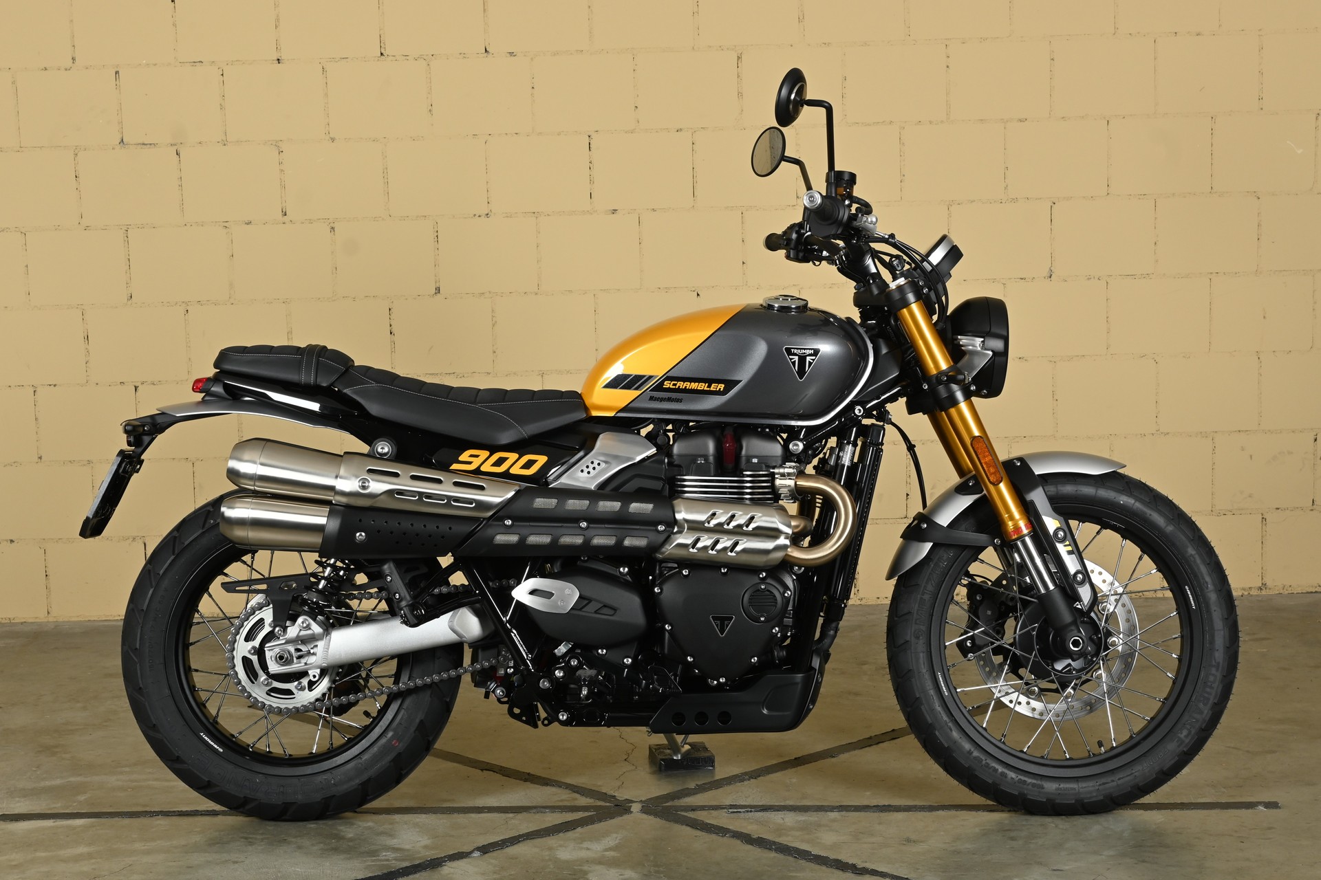 TRIUMPH Scrambler 900