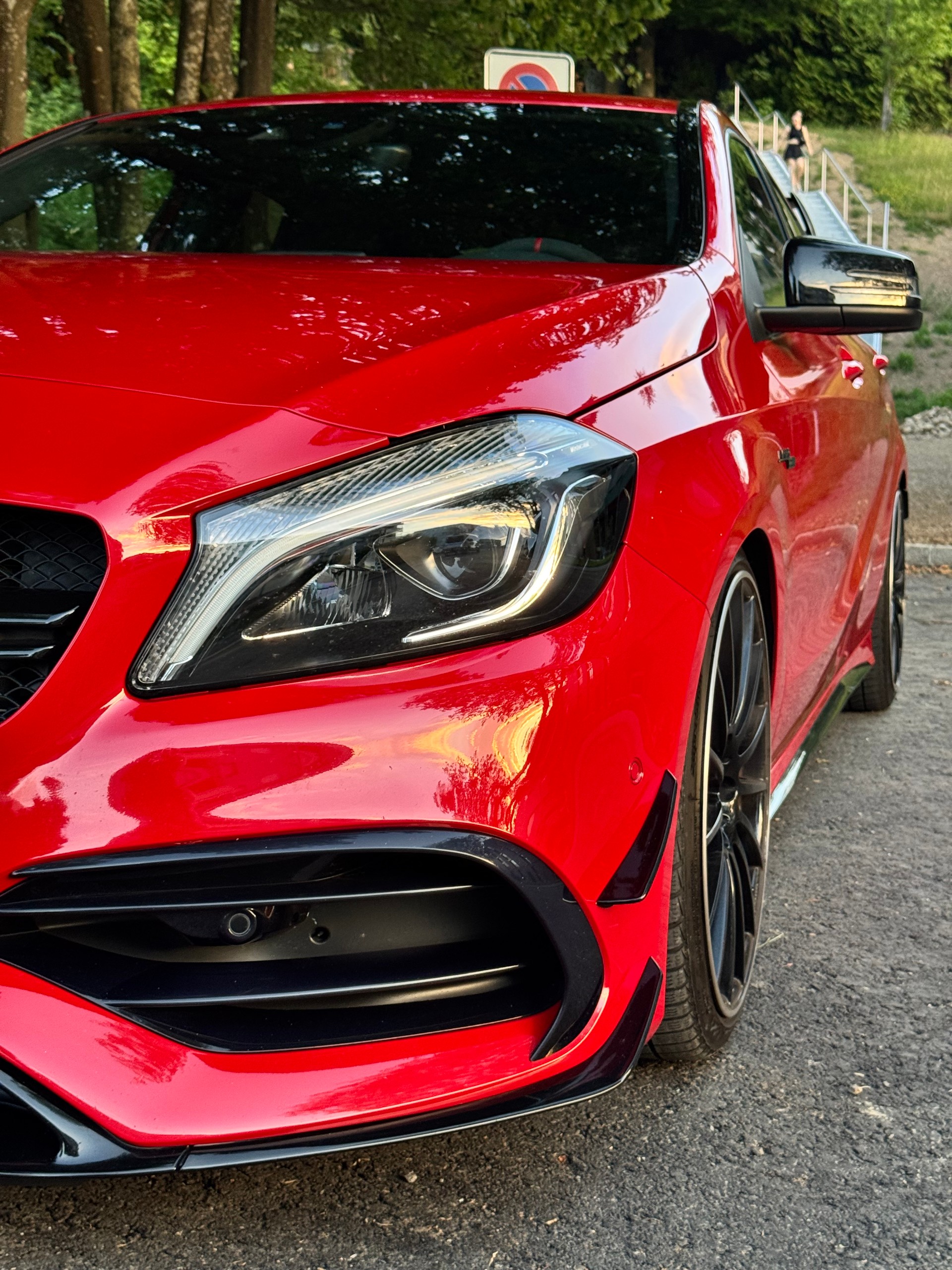 MERCEDES-BENZ A 45 AMG 4m-image-4